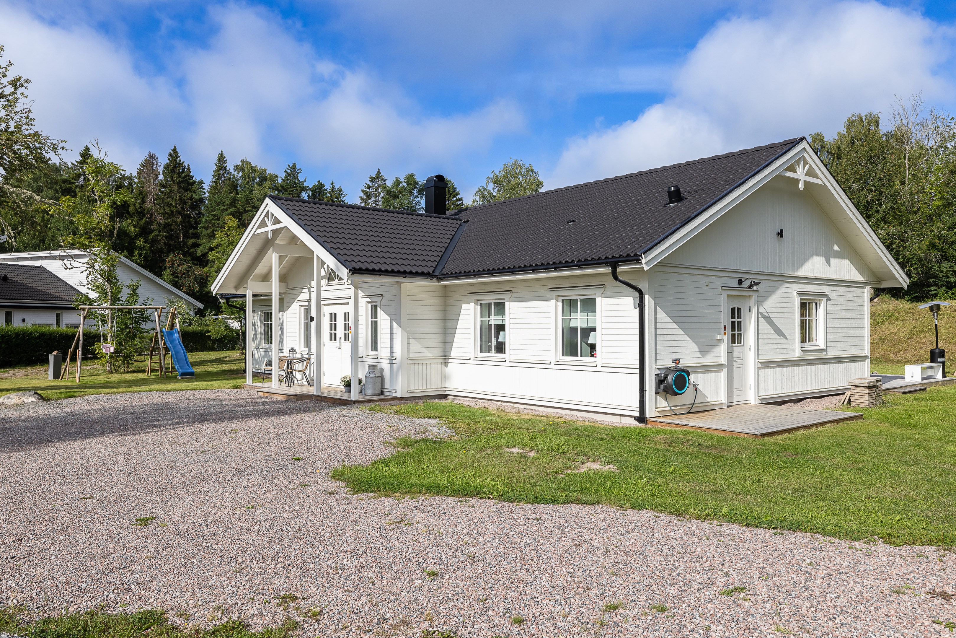 Bostadsbild från Henriksberg 121, Såld i Rasbo, Uppsala