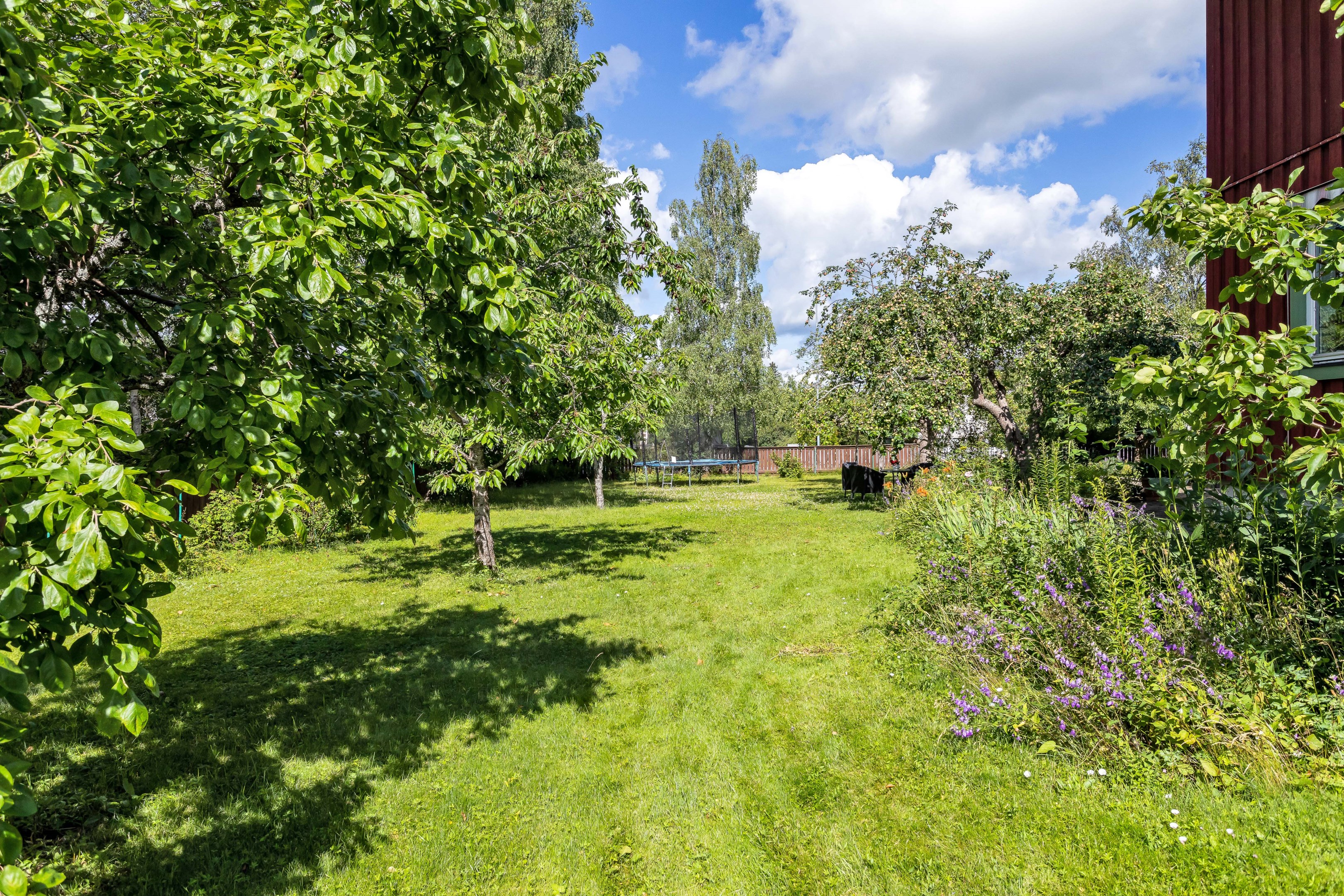 Bostadsbild från Vattgårdsvägen 18, Såld i Storvreta, Uppsala