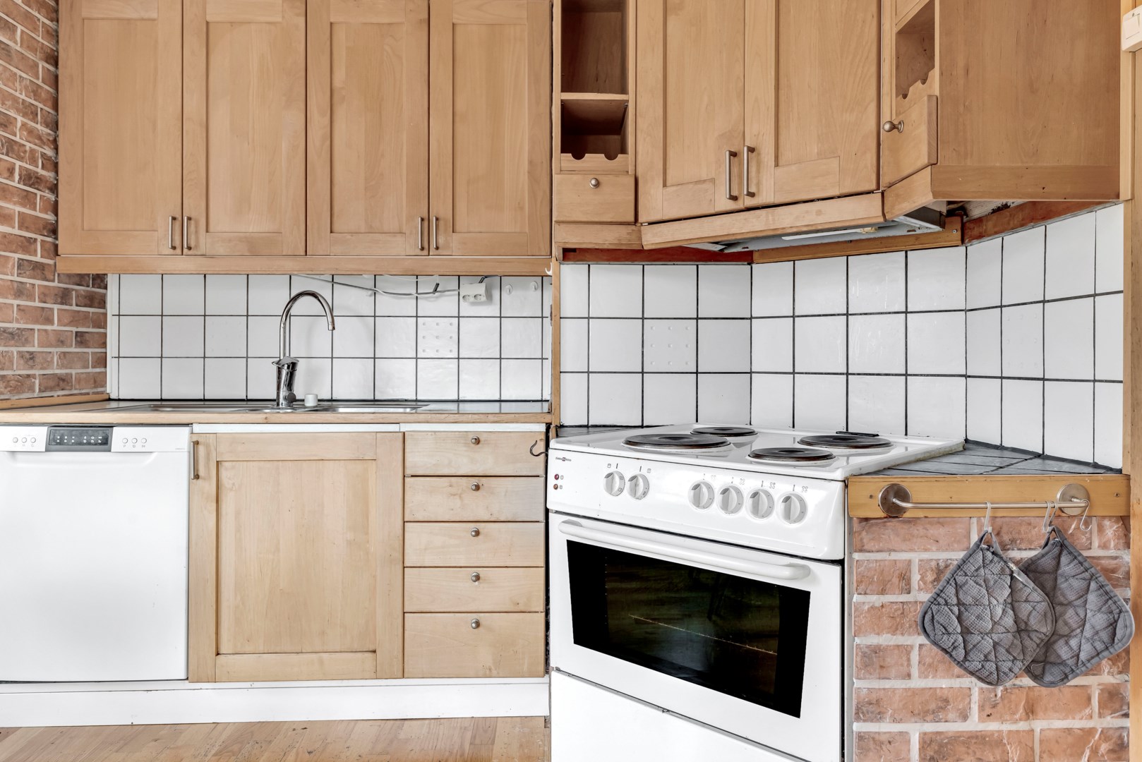 Bostadsbild från Vattgårdsvägen 18, Såld i Storvreta, Uppsala