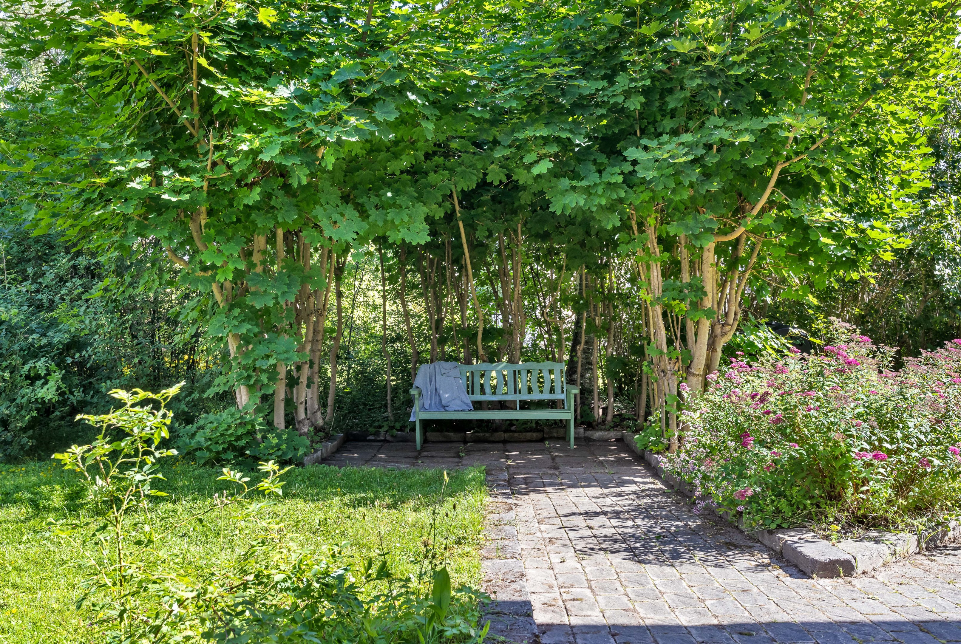Bostadsbild från Vattgårdsvägen 18, Såld i Storvreta, Uppsala