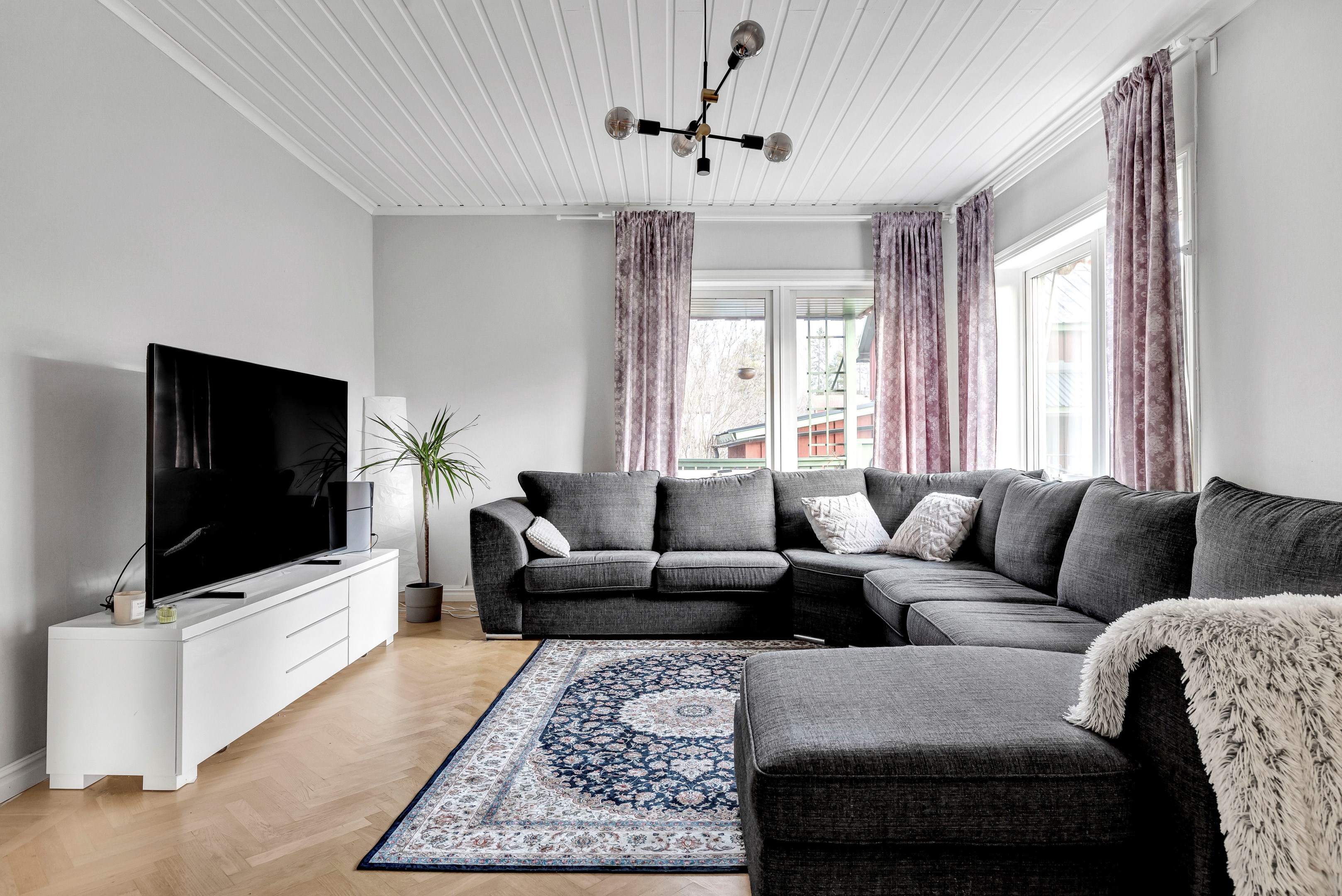 Bostadsbild från Vattgårdsvägen 18, Såld i Storvreta, Uppsala