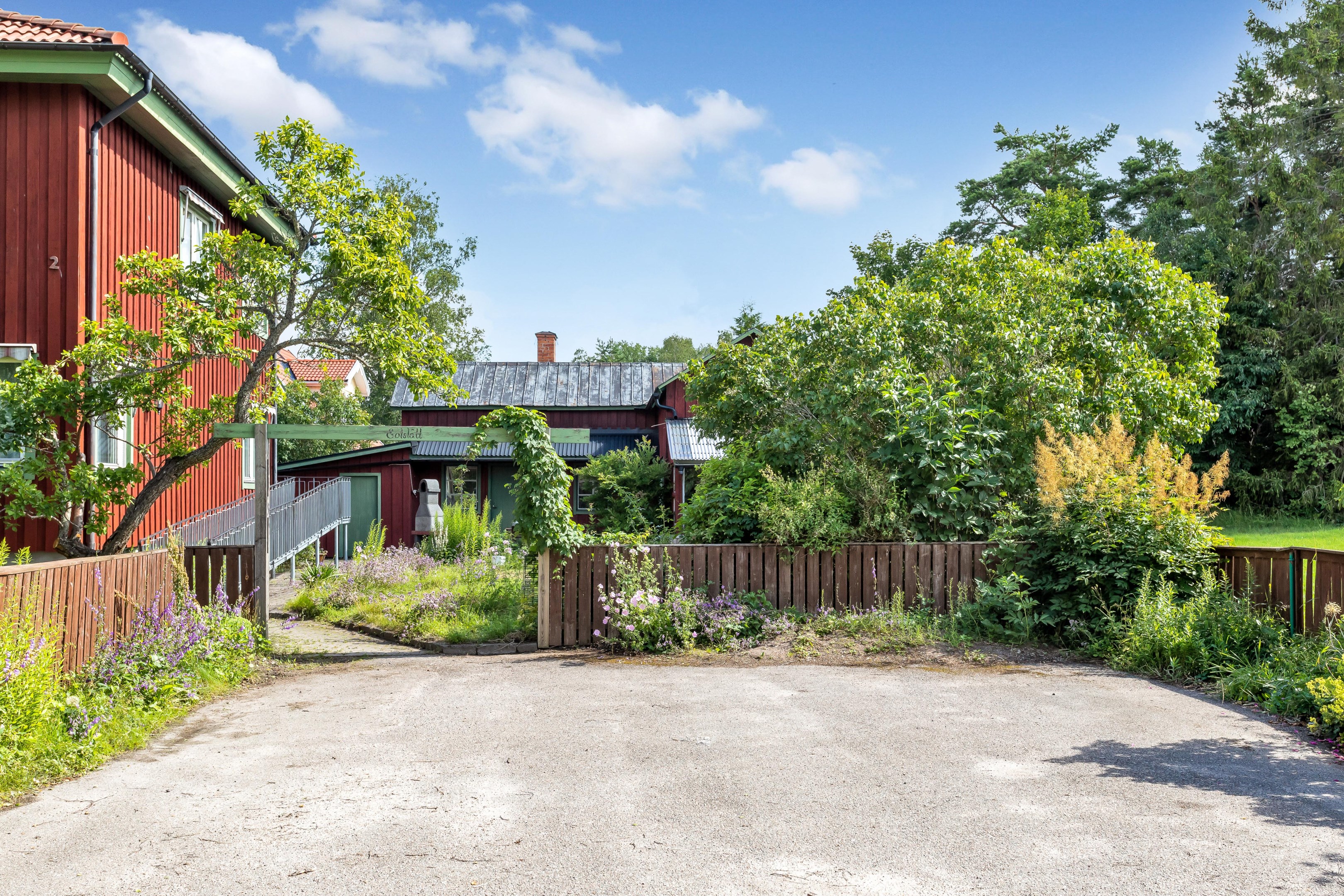 Bostadsbild från Vattgårdsvägen 18, Såld i Storvreta, Uppsala