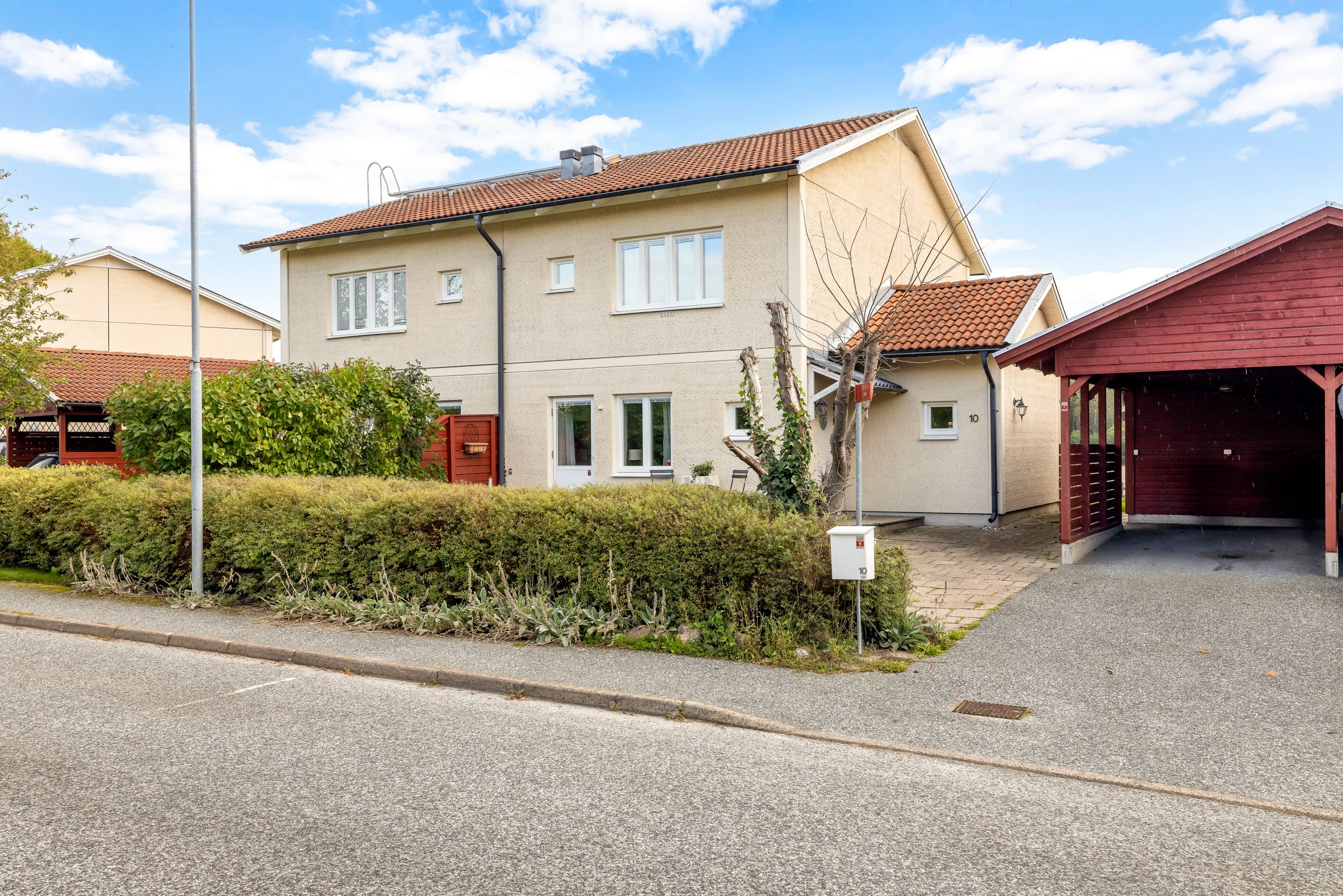 Bostadsbild från Gnejsvägen 10, Såld i Til, Sigtuna