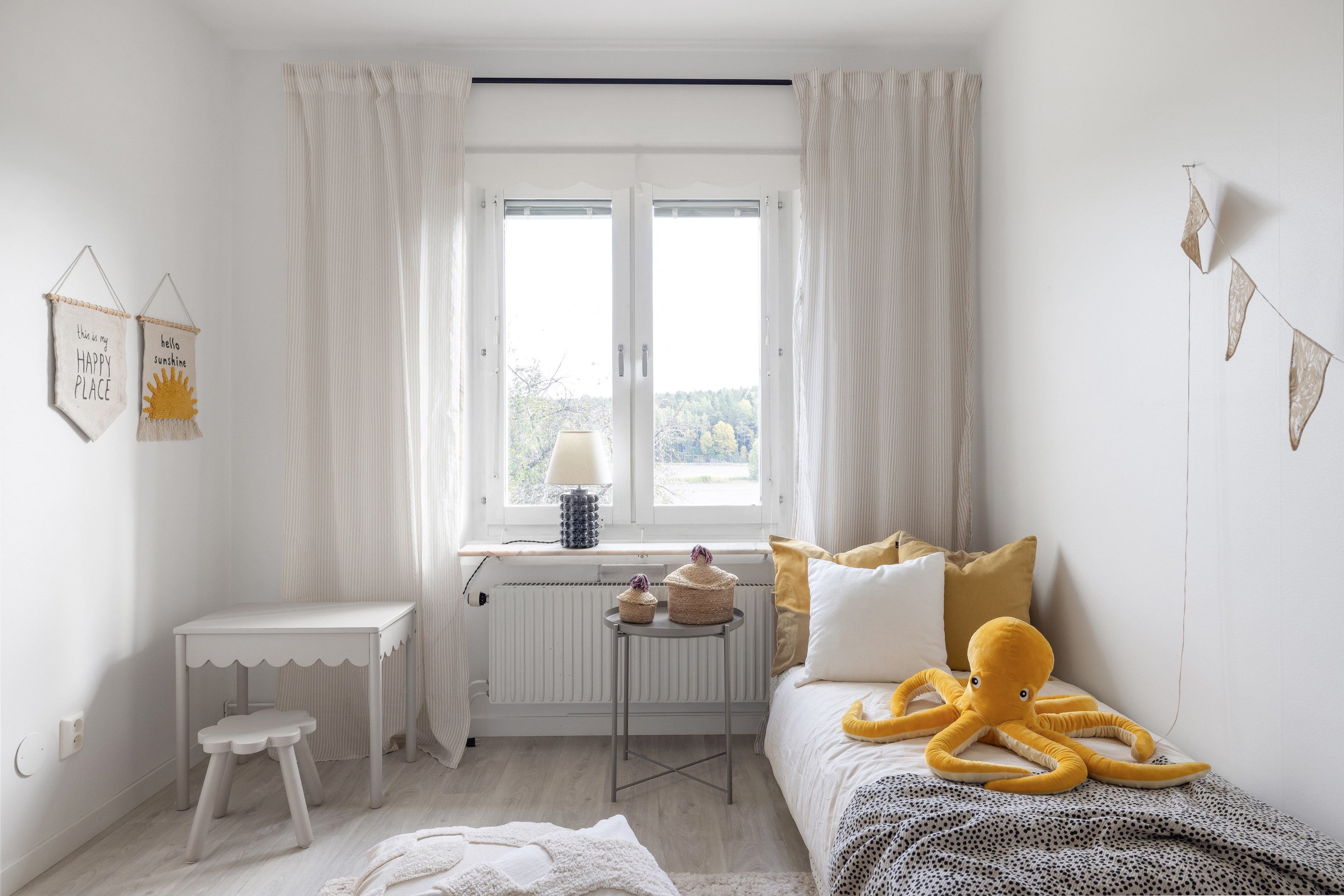 Bostadsbild från Gnejsvägen 10, Såld i Til, Sigtuna