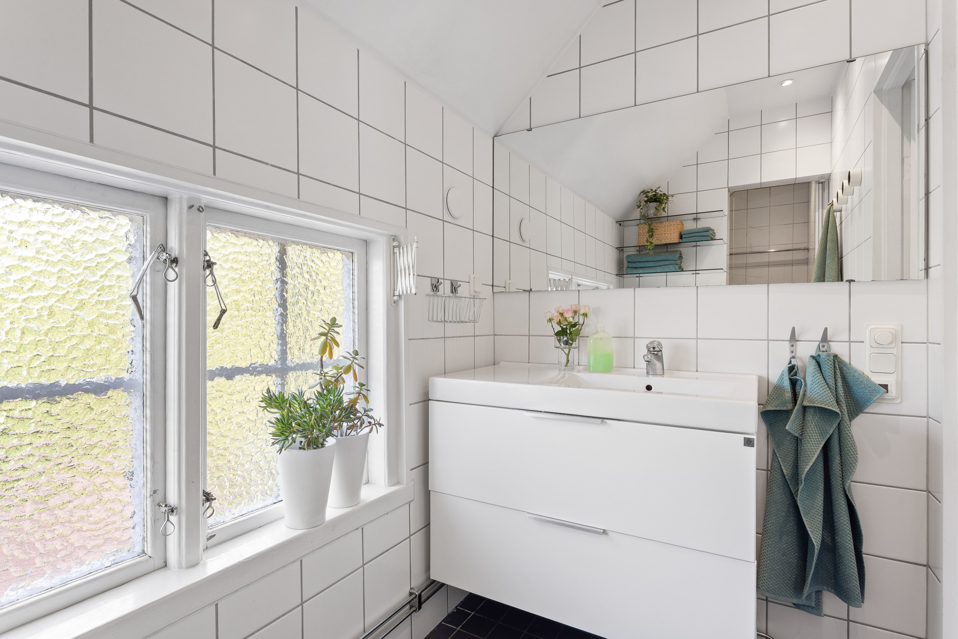Bostadsbild från Fältmarskalksvägen 8, Till salu i Bromma - Ulvsunda, Stockholm
