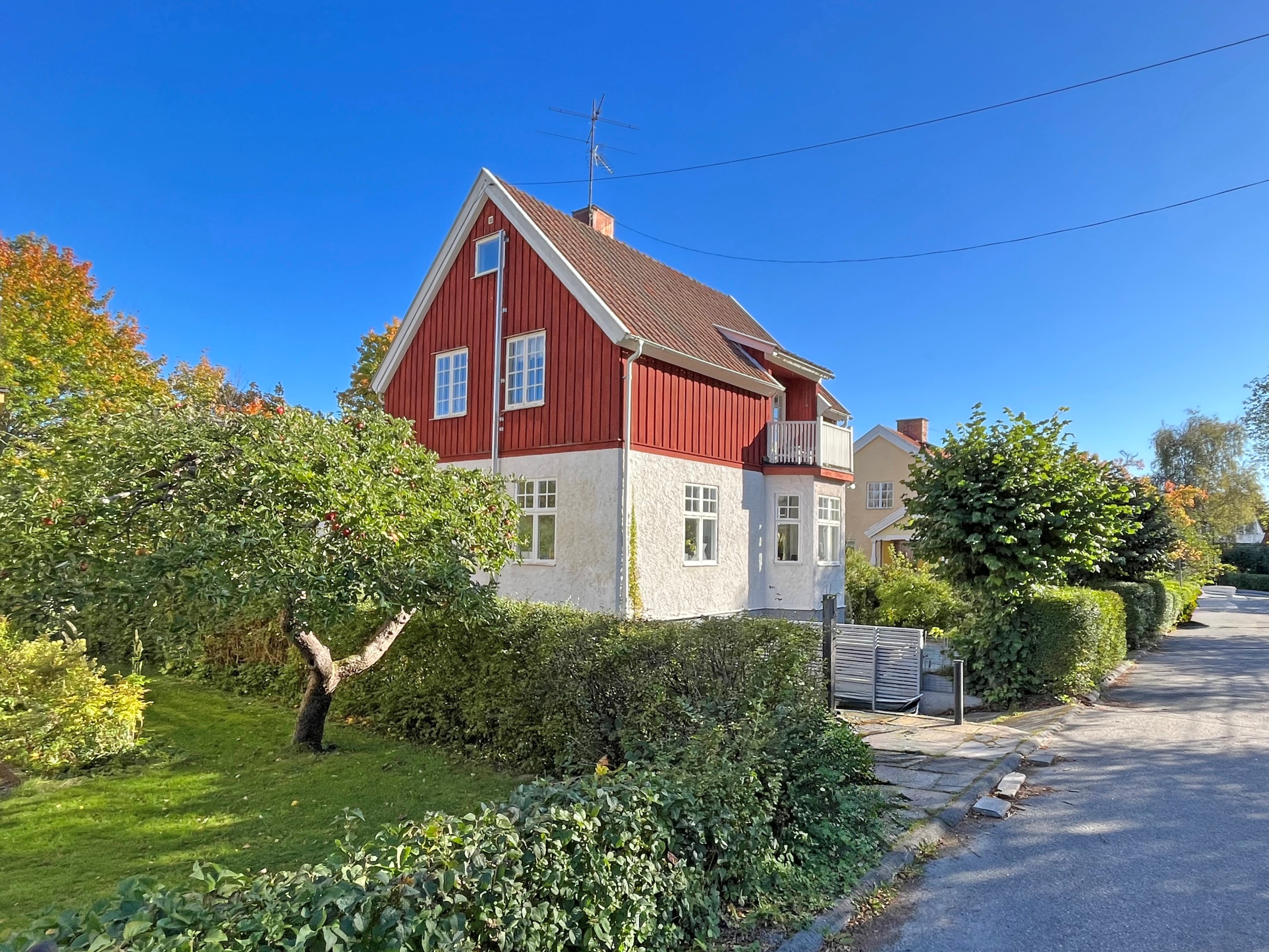 Bostadsbild från Fältmarskalksvägen 8, Till salu i Bromma - Ulvsunda, Stockholm
