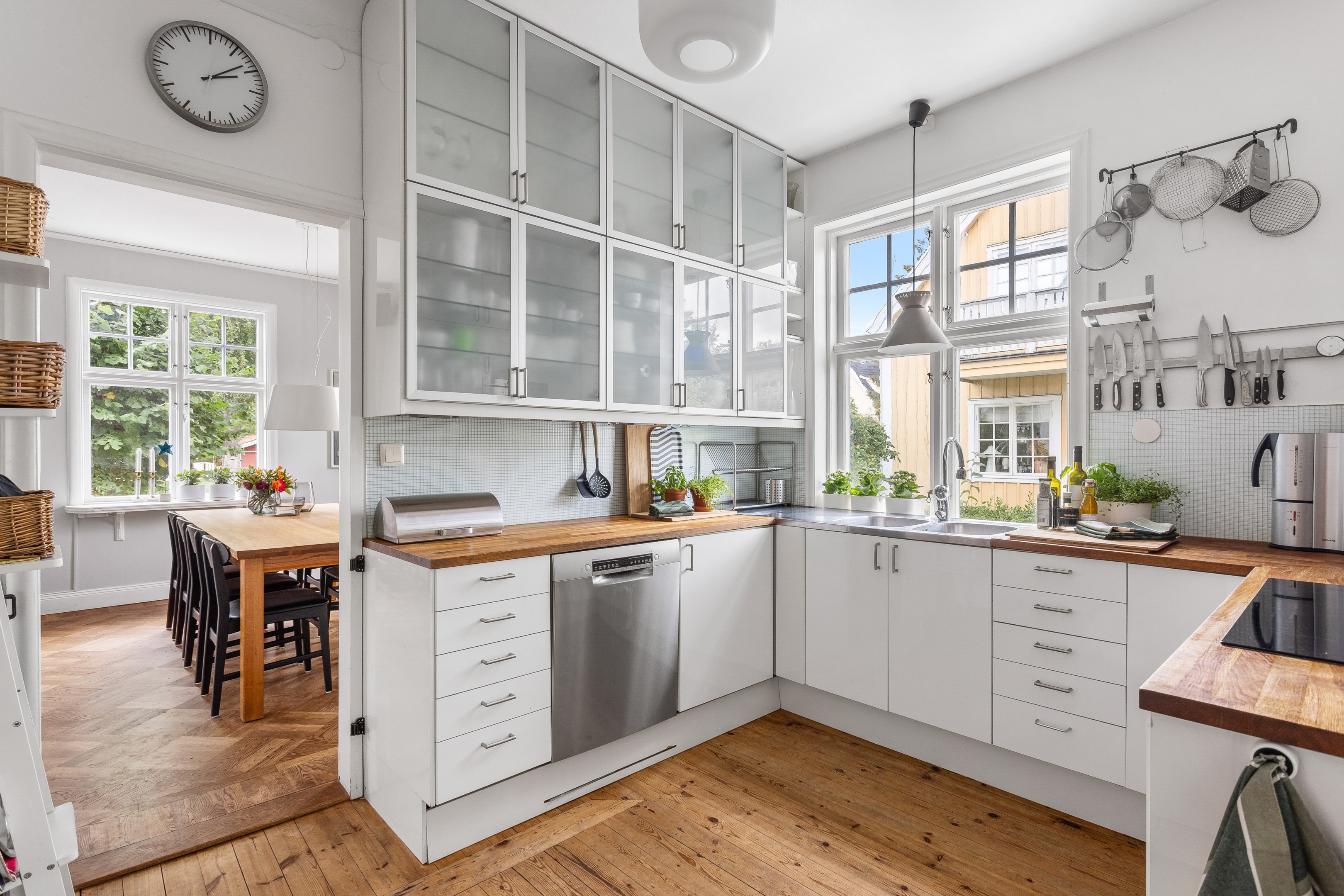 Bostadsbild från Fältmarskalksvägen 8, Till salu i Bromma - Ulvsunda, Stockholm