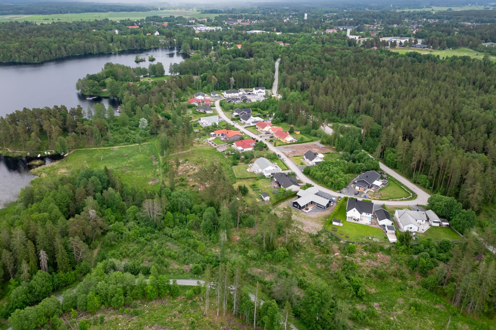 Bostadsbild från Fyrbovägen 18, Såld i Gimo, Östhammar