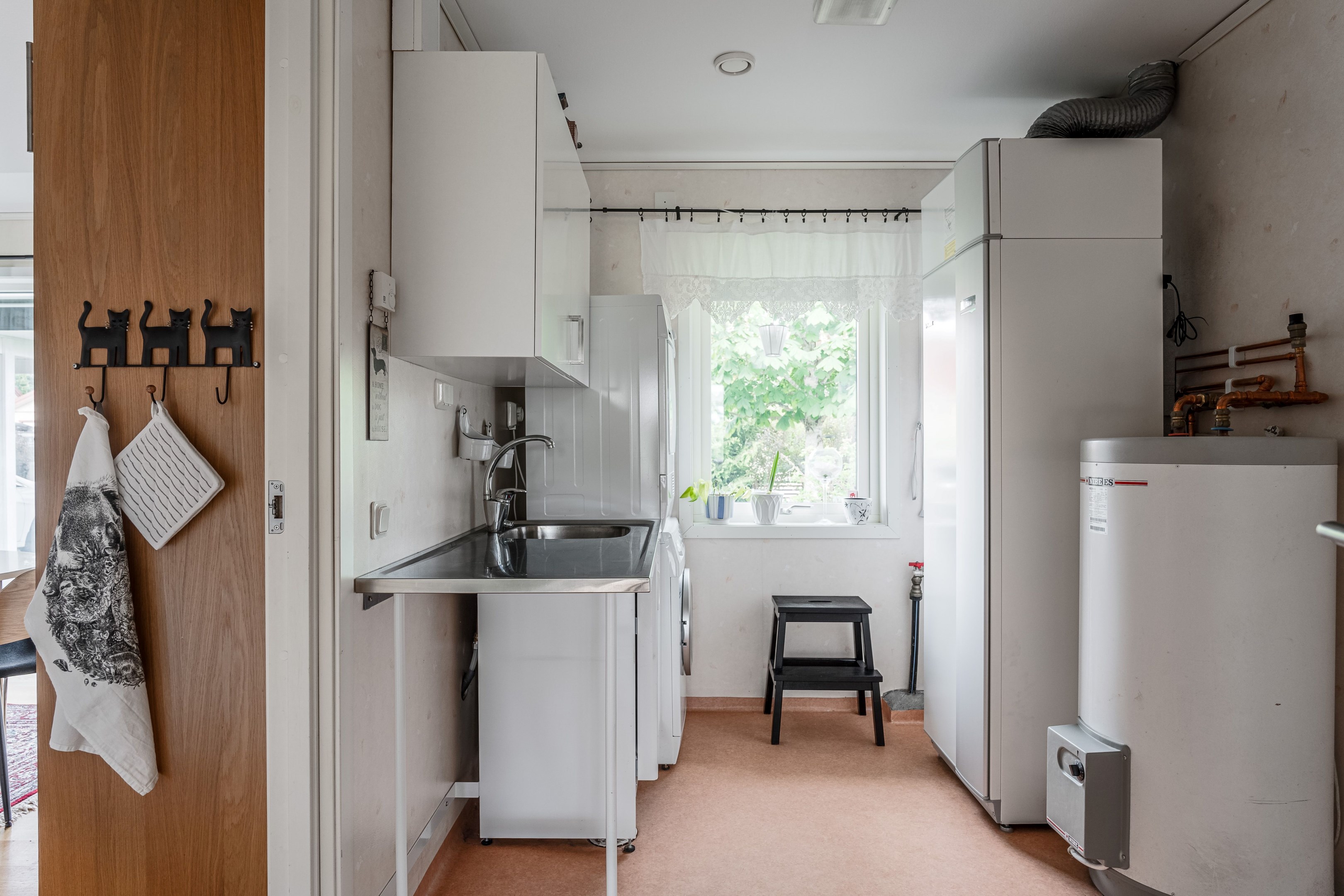 Bostadsbild från Fyrbovägen 18, Såld i Gimo, Östhammar