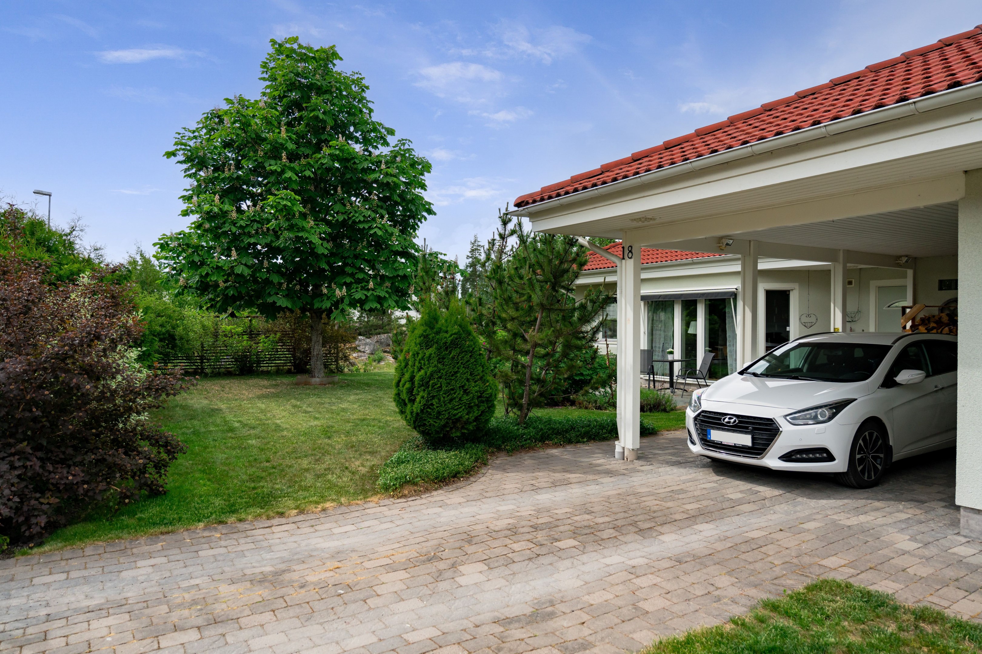 Bostadsbild från Fyrbovägen 18, Såld i Gimo, Östhammar