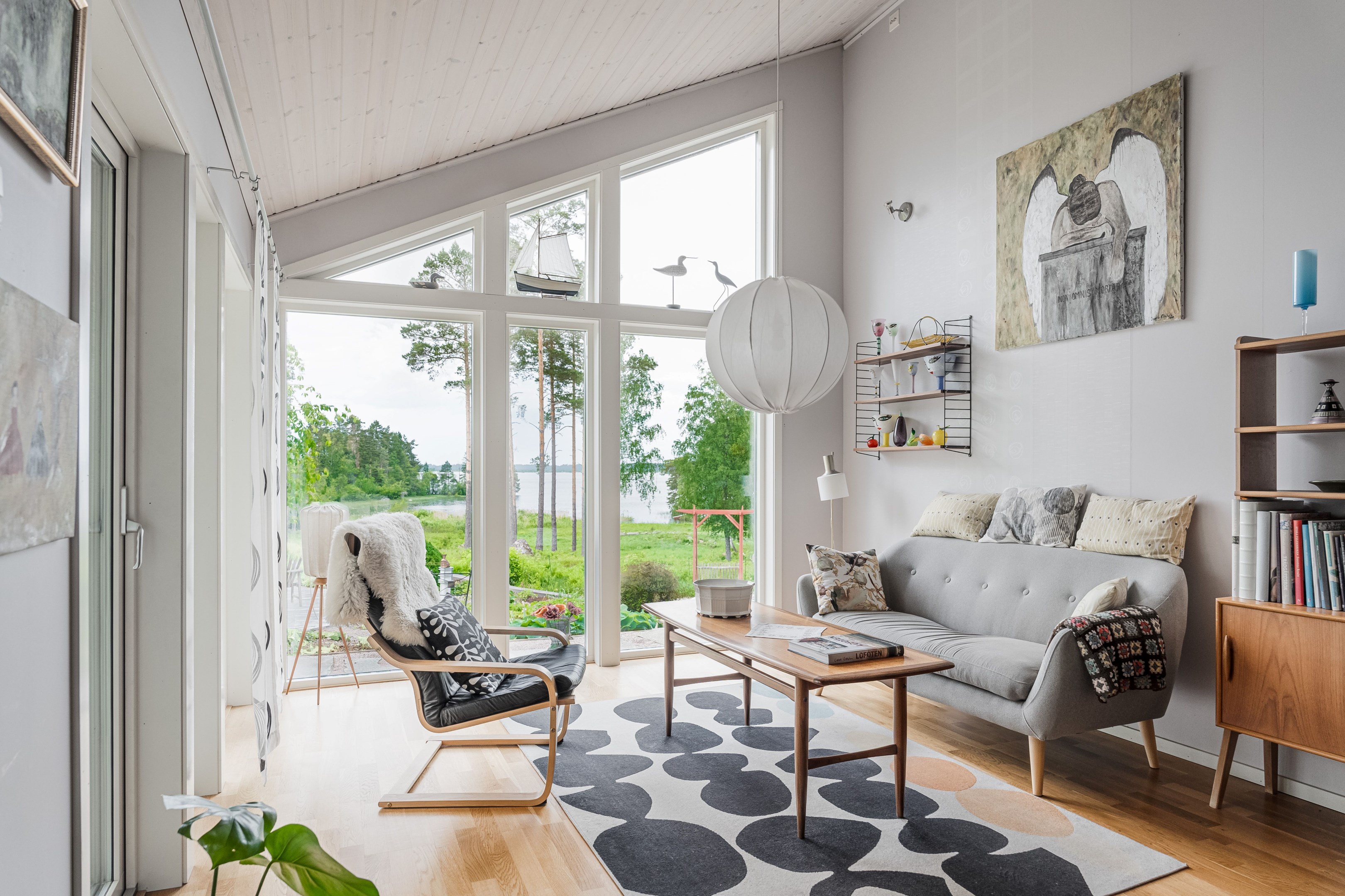 Bostadsbild från Fyrbovägen 18, Såld i Gimo, Östhammar