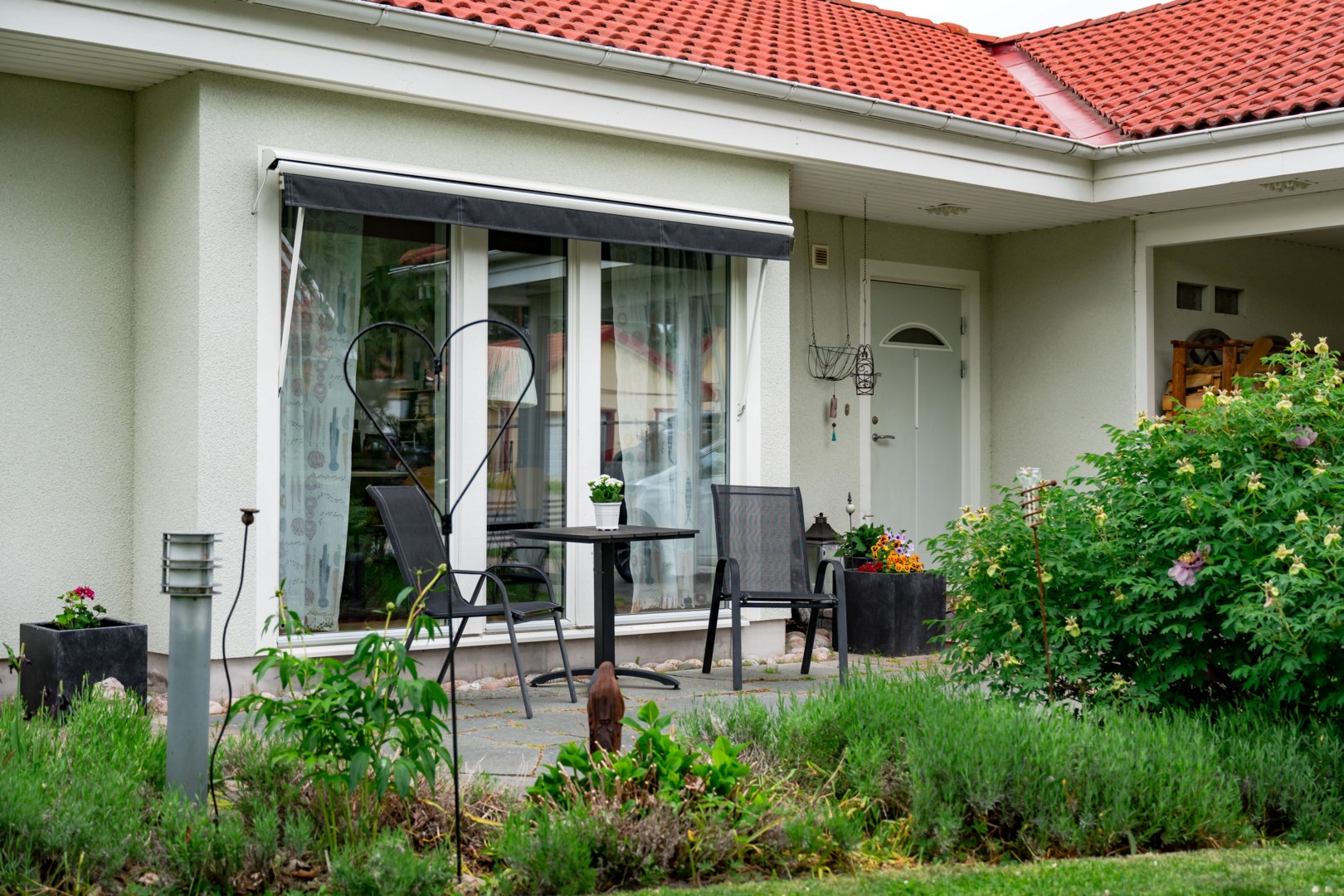 Bostadsbild från Fyrbovägen 18, Såld i Gimo, Östhammar