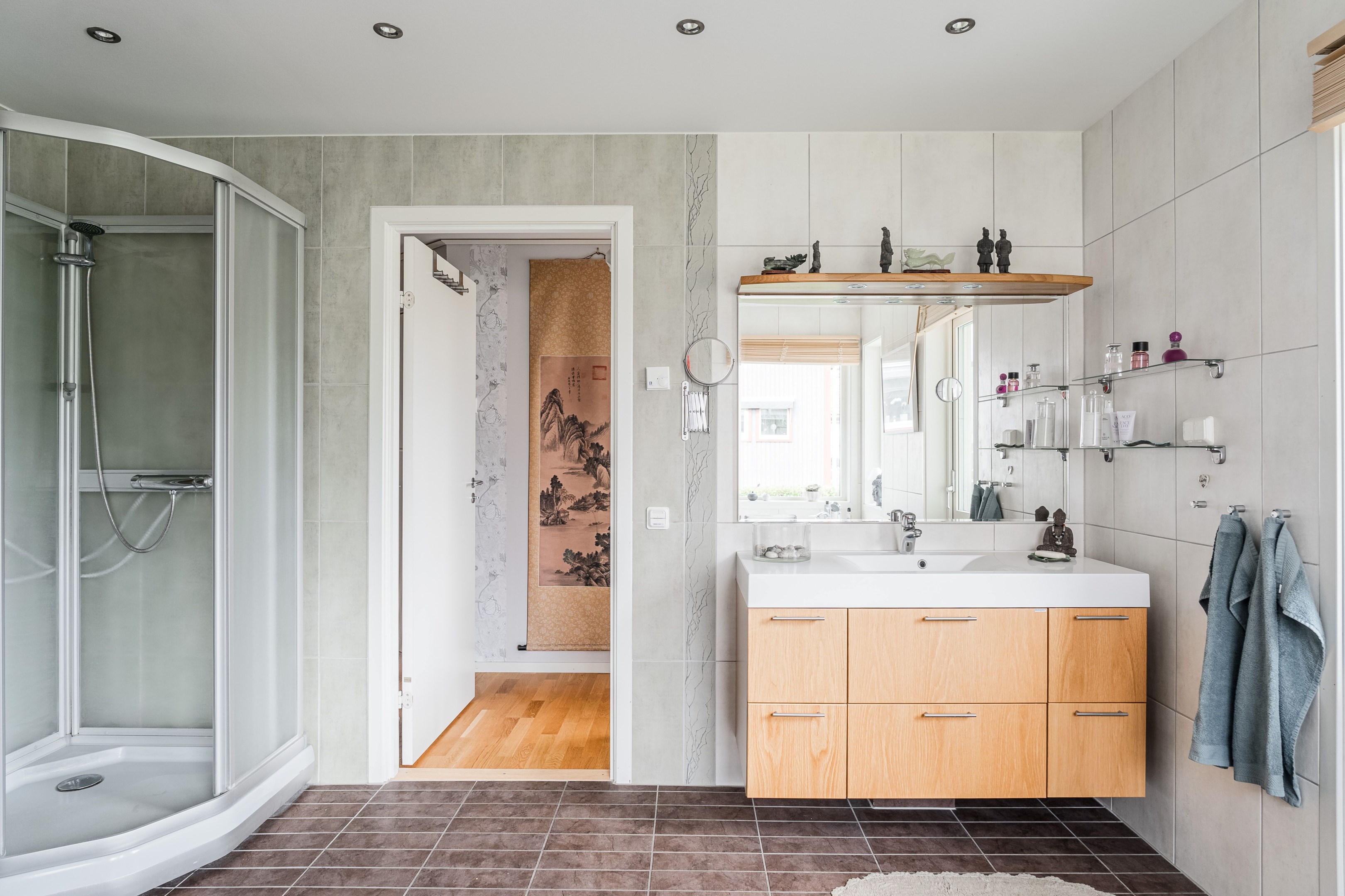 Bostadsbild från Fyrbovägen 18, Såld i Gimo, Östhammar