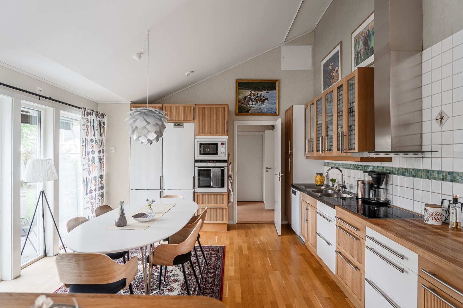 Bostadsbild från Fyrbovägen 18, Såld i Gimo, Östhammar