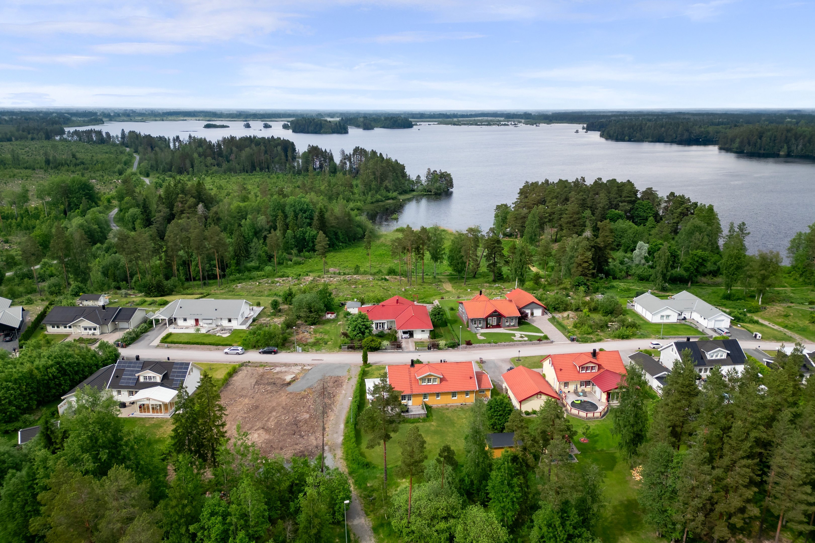 Bostadsbild från Fyrbovägen 18, Såld i Gimo, Östhammar