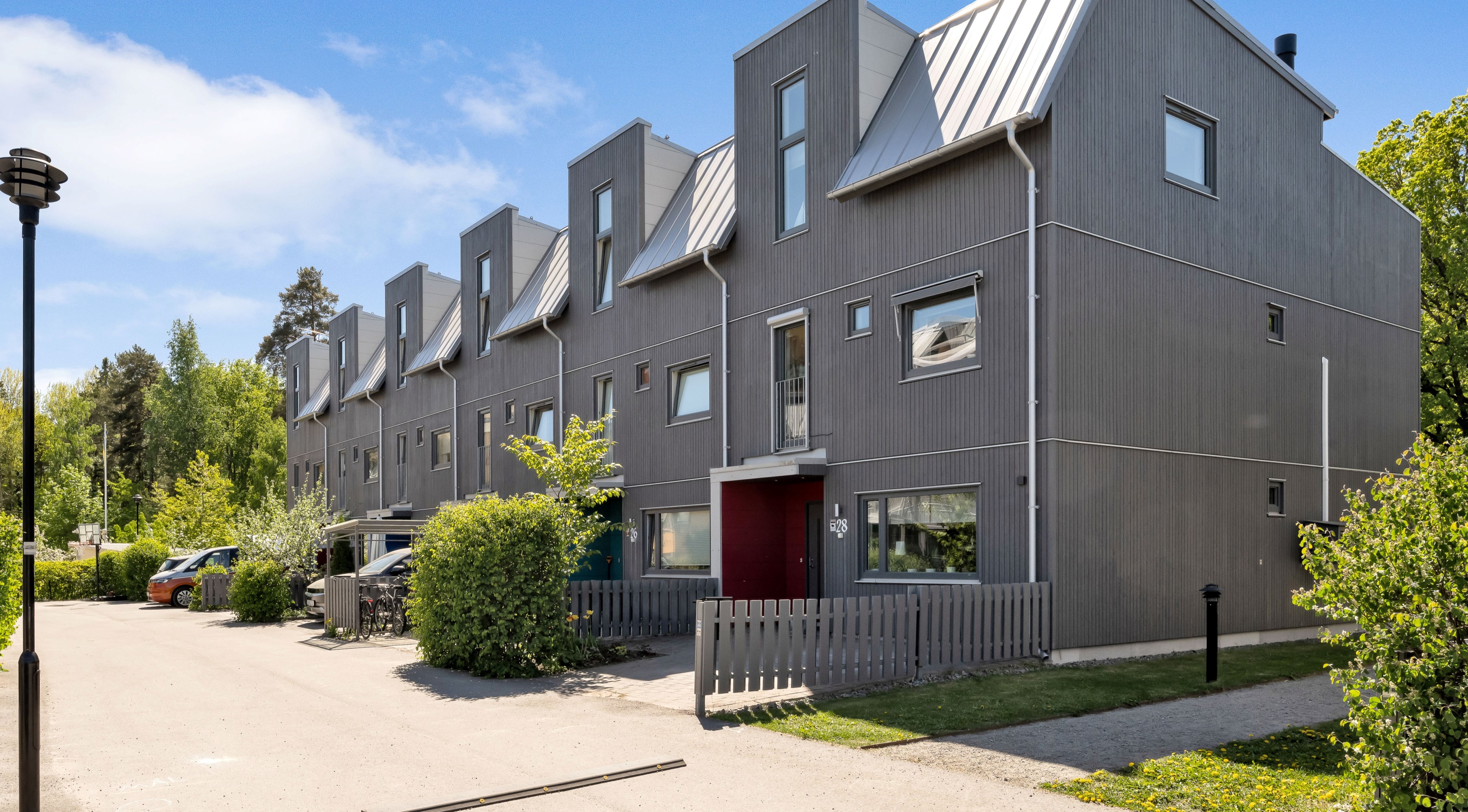 Bostadsbild från Bernadottestigen 28, Snart till salu i Valsätra, Uppsala