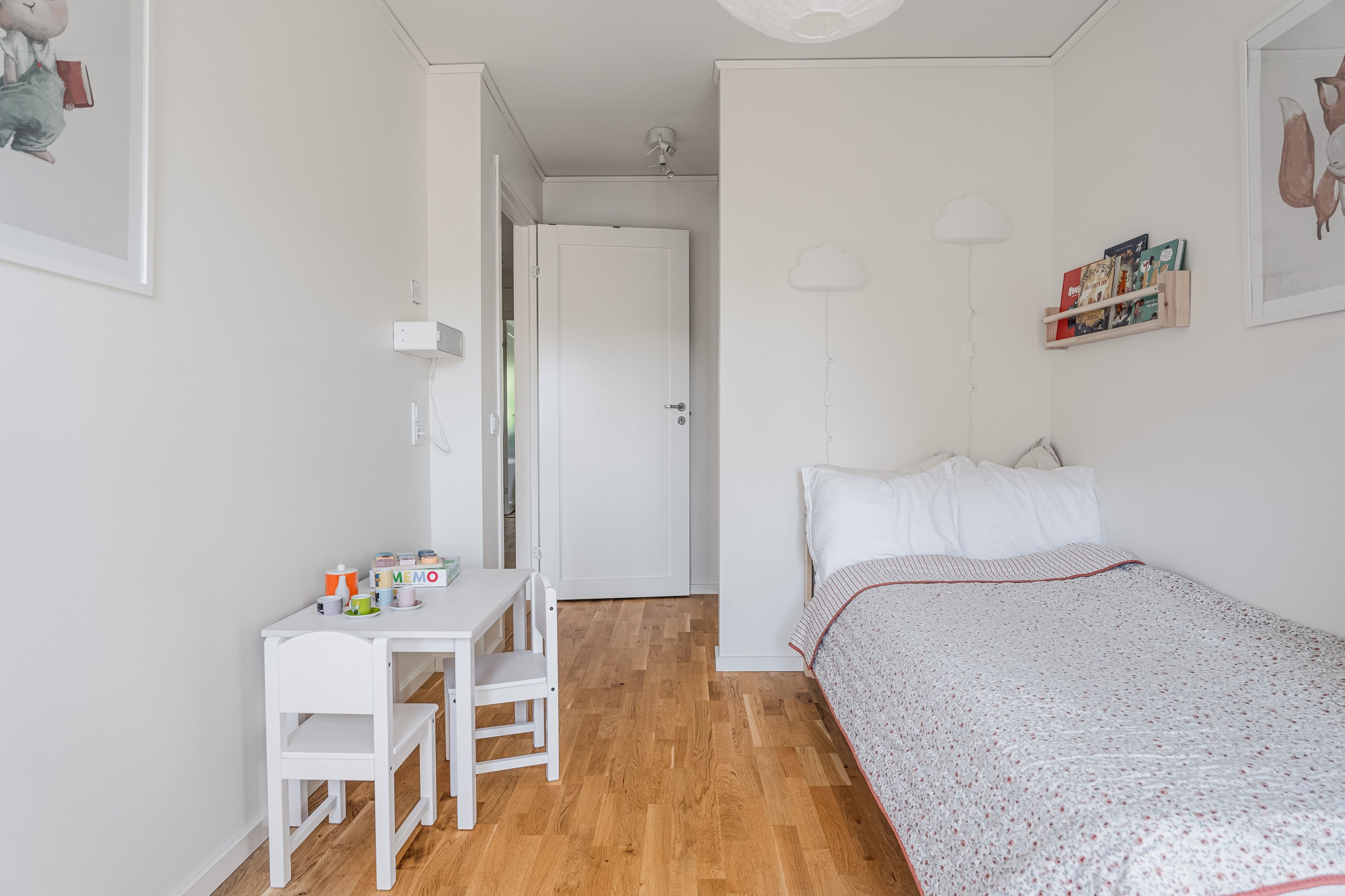 Bostadsbild från Bernadottestigen 28, Snart till salu i Valsätra, Uppsala