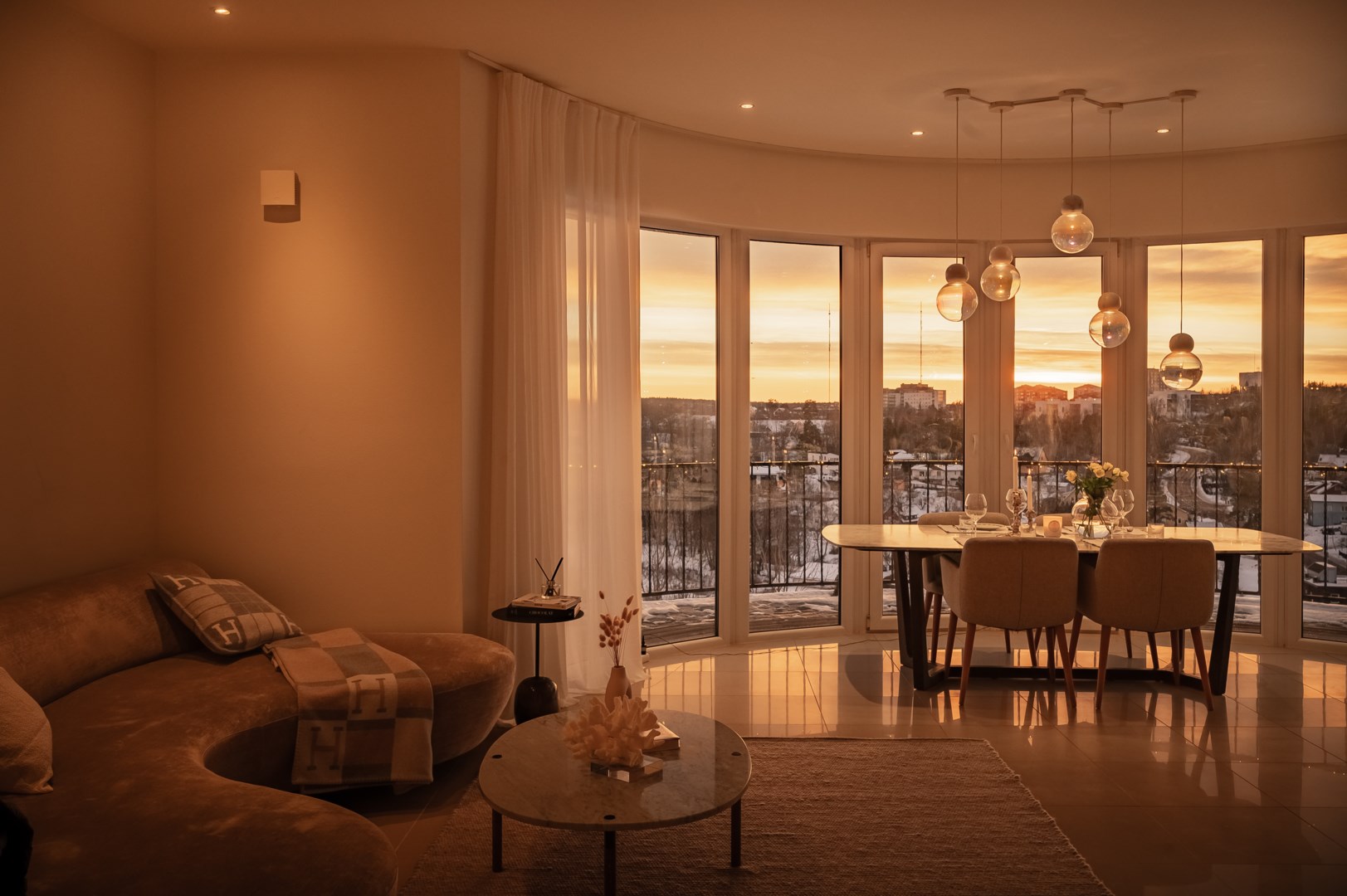 Bostadsbild från Magnevägen 3, Såld i Skuru, Nacka