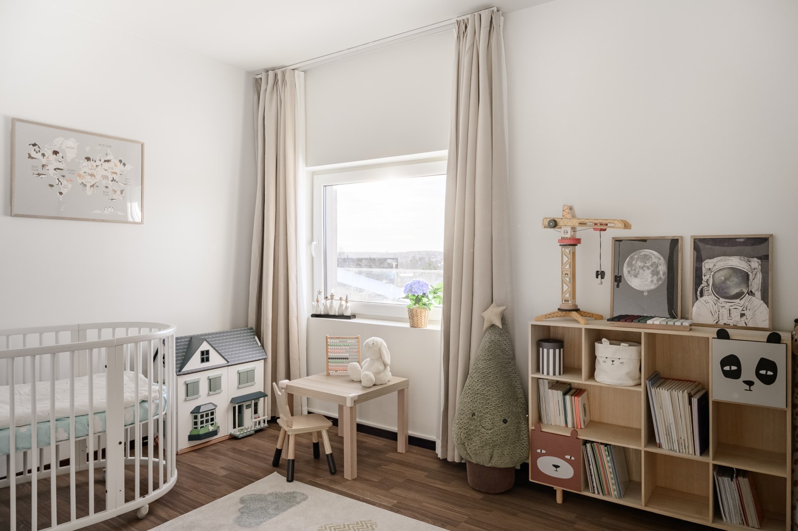 Bostadsbild från Magnevägen 3, Såld i Skuru, Nacka