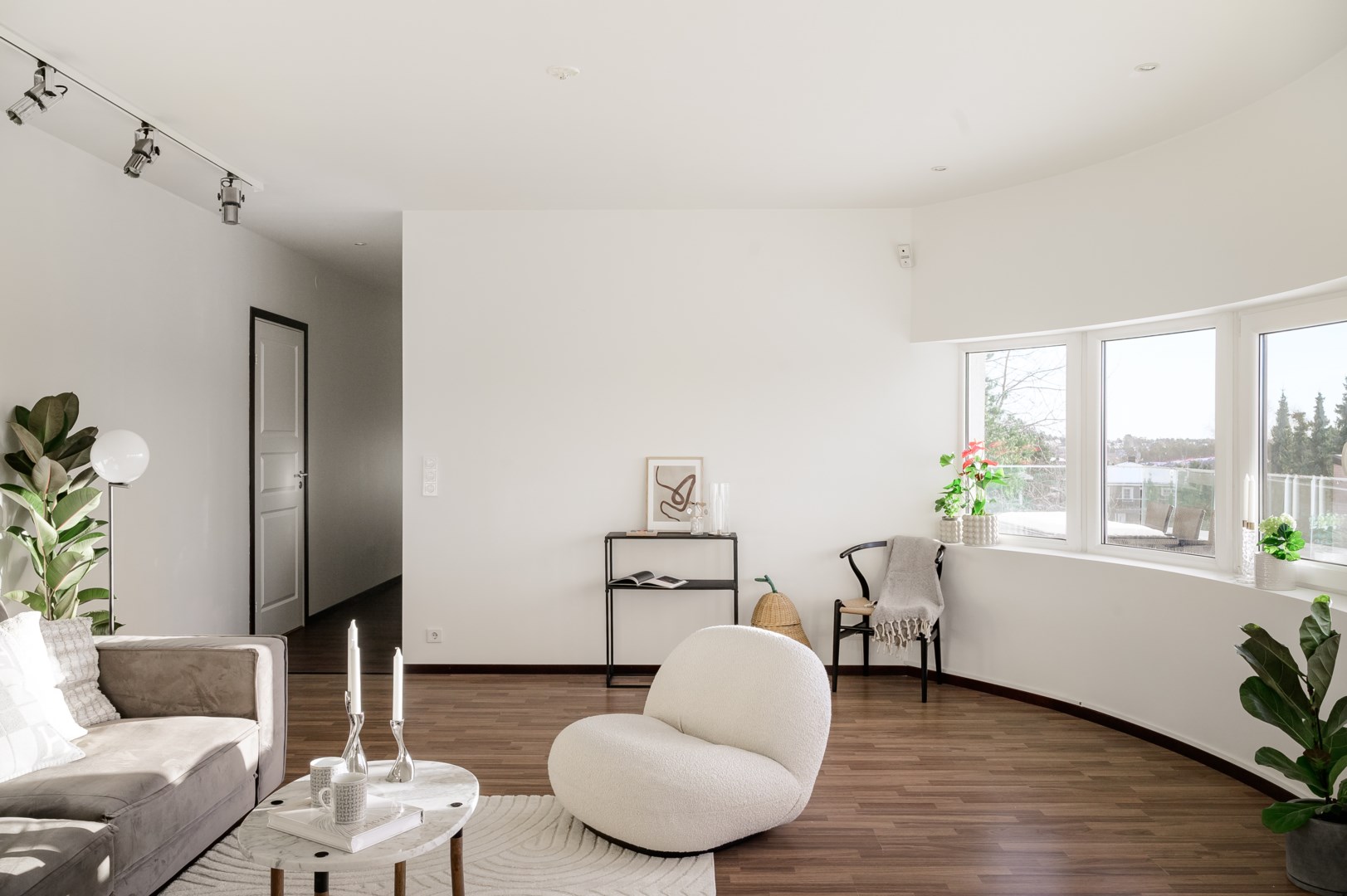 Bostadsbild från Magnevägen 3, Såld i Skuru, Nacka