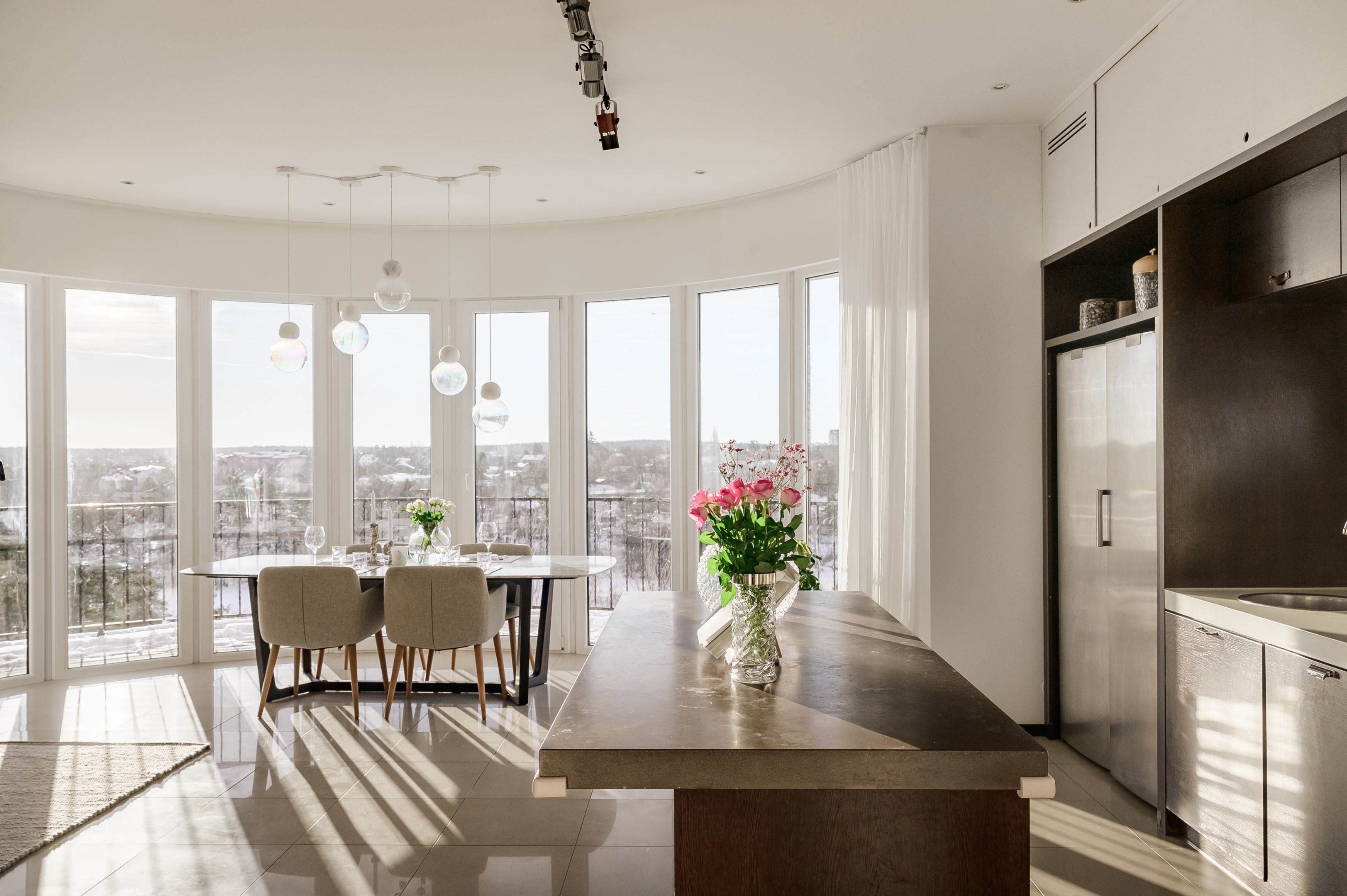 Bostadsbild från Magnevägen 3, Såld i Skuru, Nacka