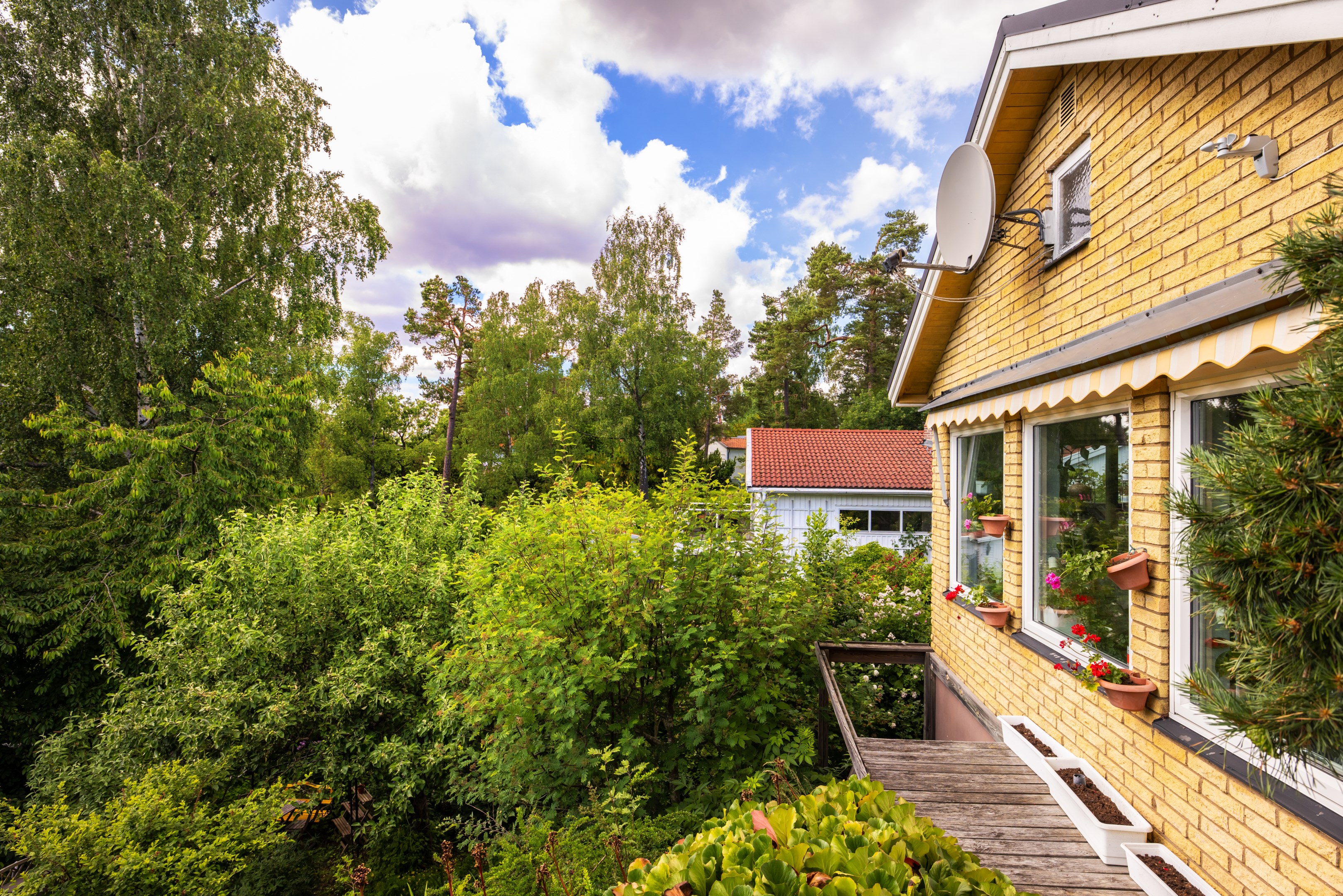 Bostadsbild från Gränsvägen 10, Såld i Lillängen, Nacka