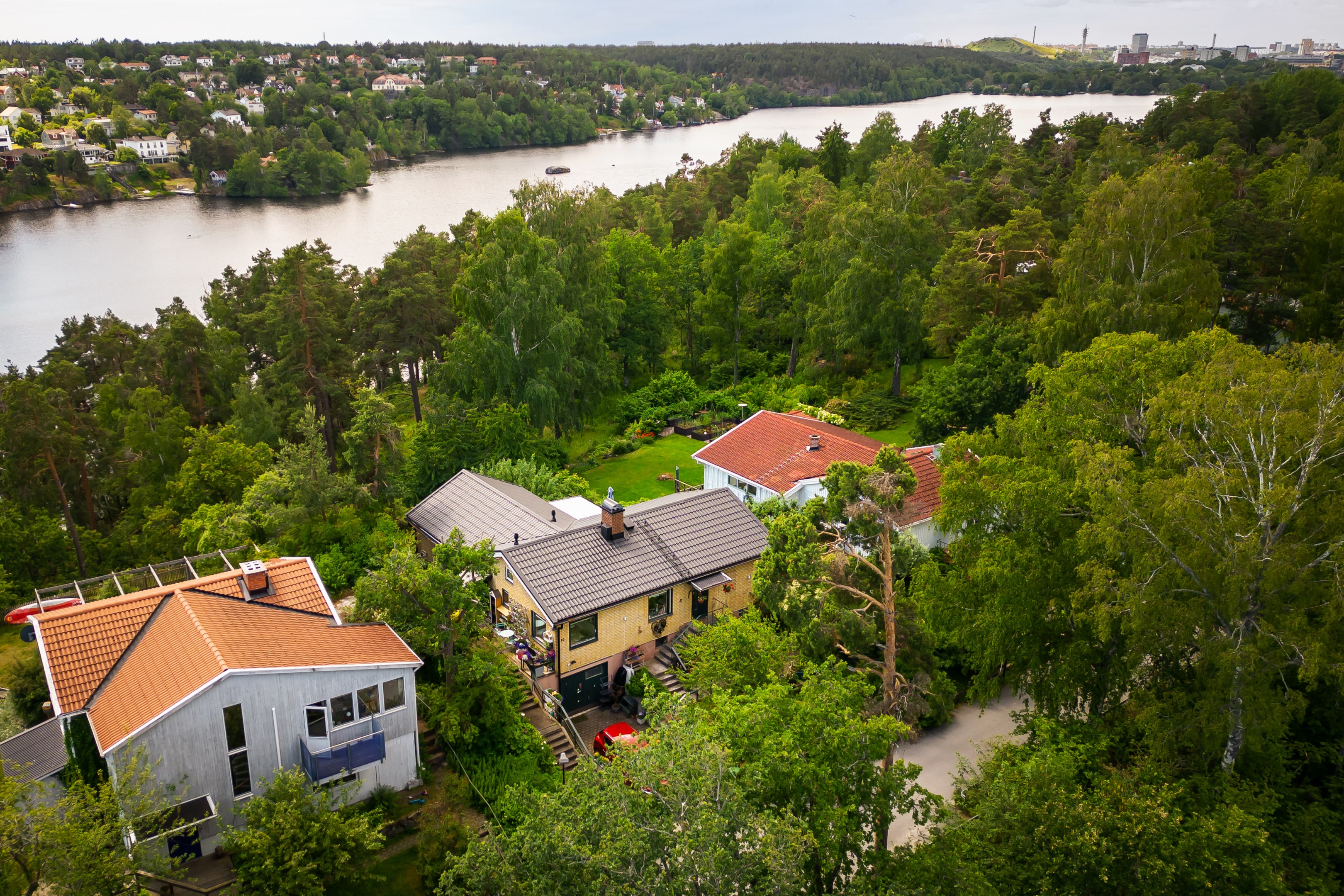 Bostadsbild från Gränsvägen 10, Såld i Lillängen, Nacka