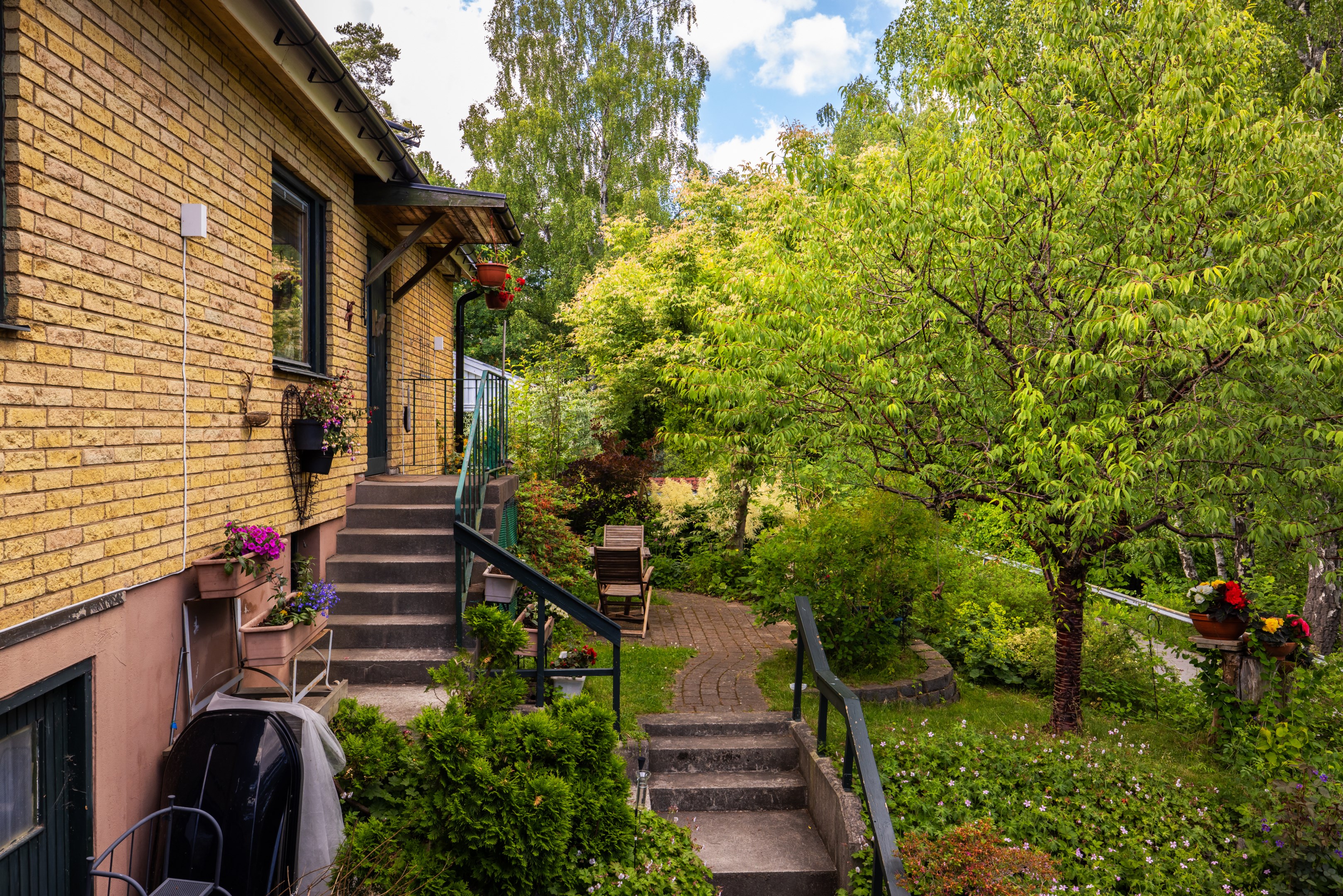 Bostadsbild från Gränsvägen 10, Såld i Lillängen, Nacka