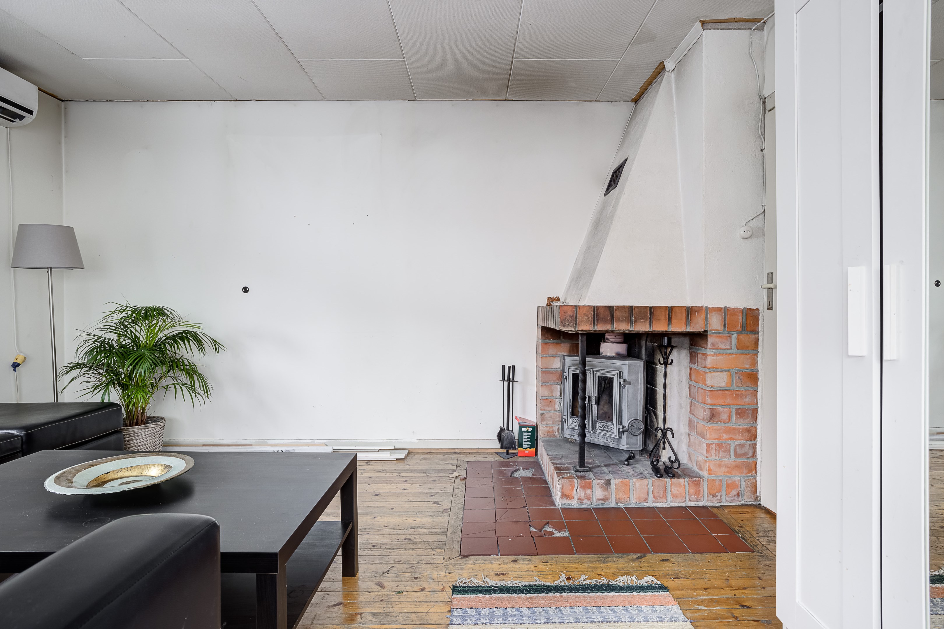 Bostadsbild från Hallkved 295, Såld i Hallkved, Uppsala