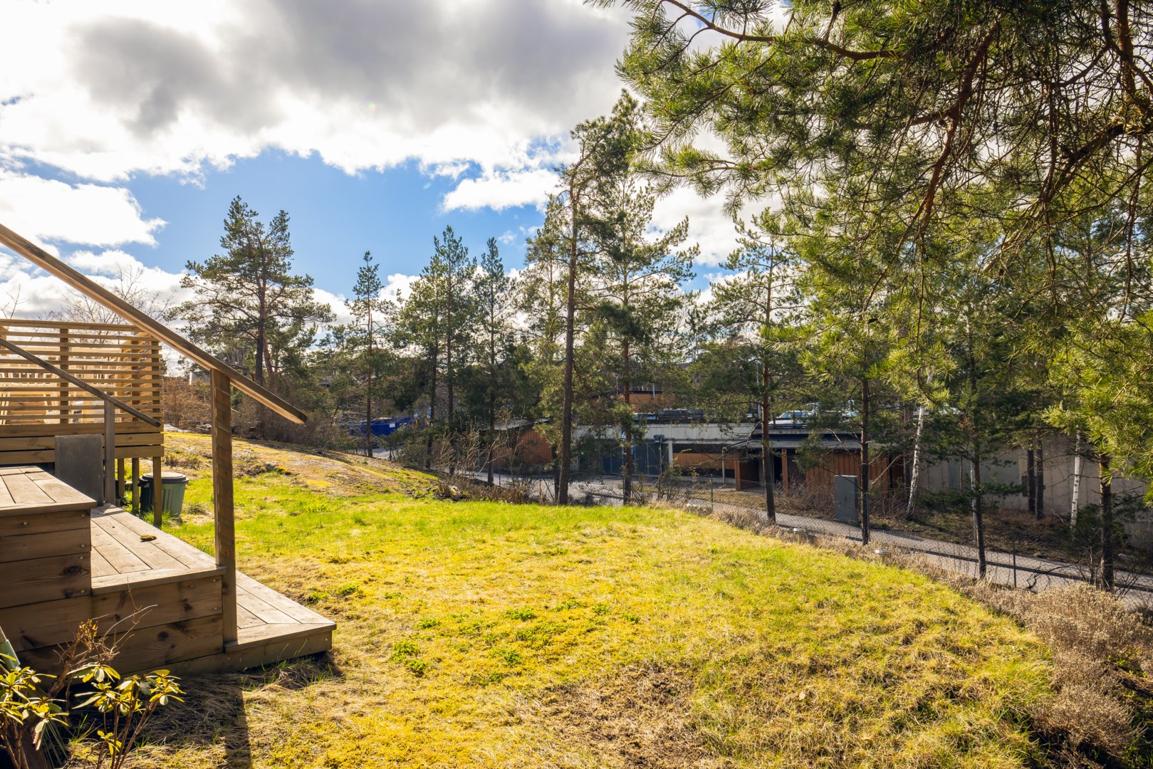 Bostadsbild från Norrholmsvägen 88, Såld i Östra Orminge, Nacka