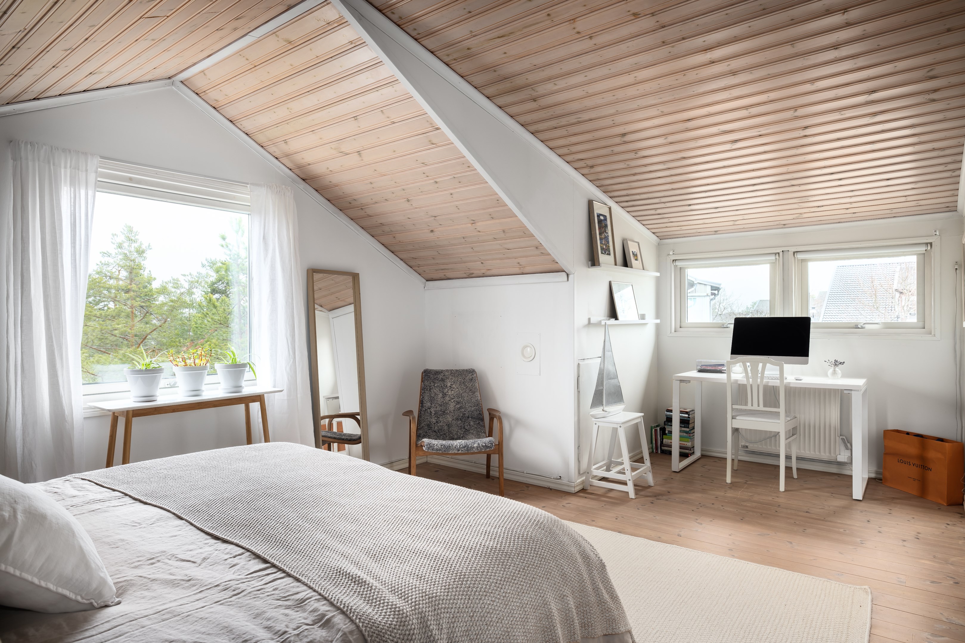 Bostadsbild från Norrholmsvägen 88, Såld i Östra Orminge, Nacka