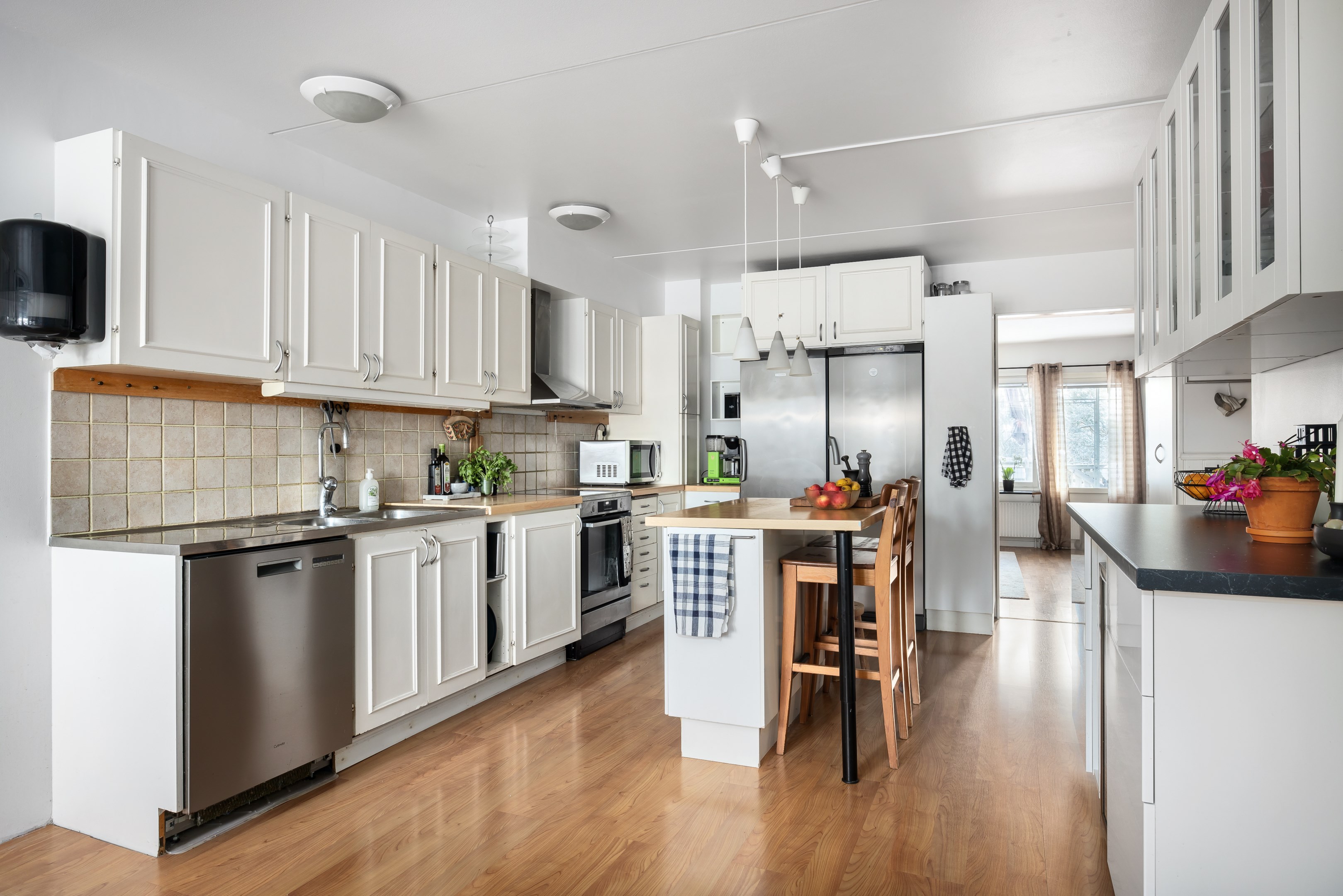 Bostadsbild från Storholmsvägen 360, Såld i Östra Orminge, Nacka