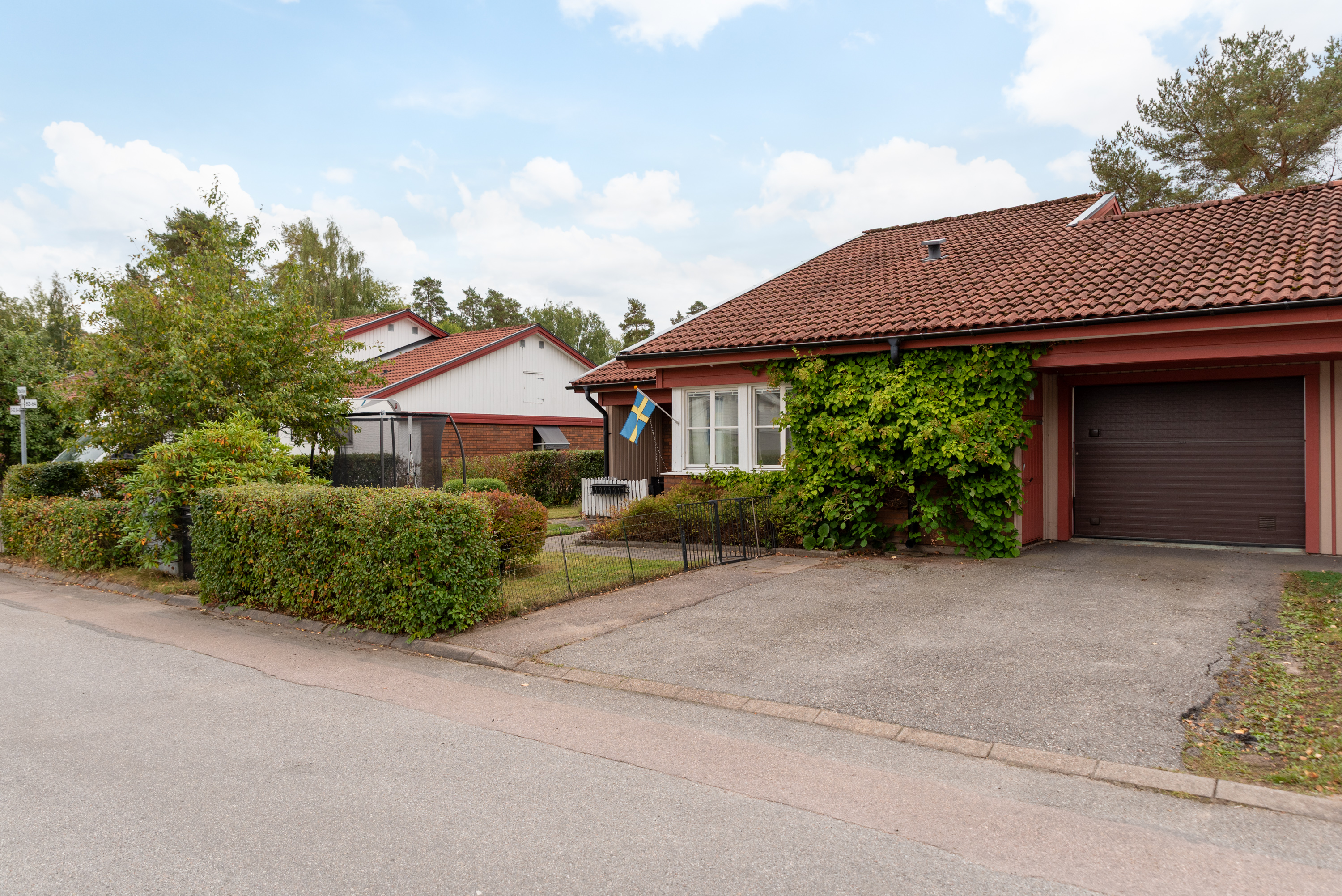 Bostadsbild från Påskliljevägen 82, Kommande i Gryta, Västerås