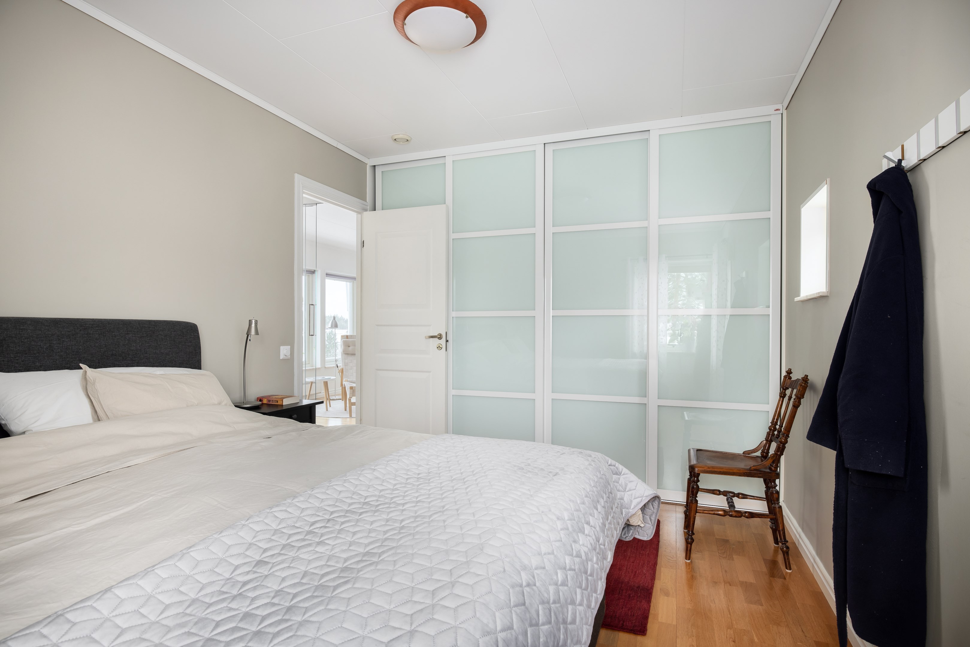 Bostadsbild från Ryttarvägen 22, Såld i Lännersta, Nacka