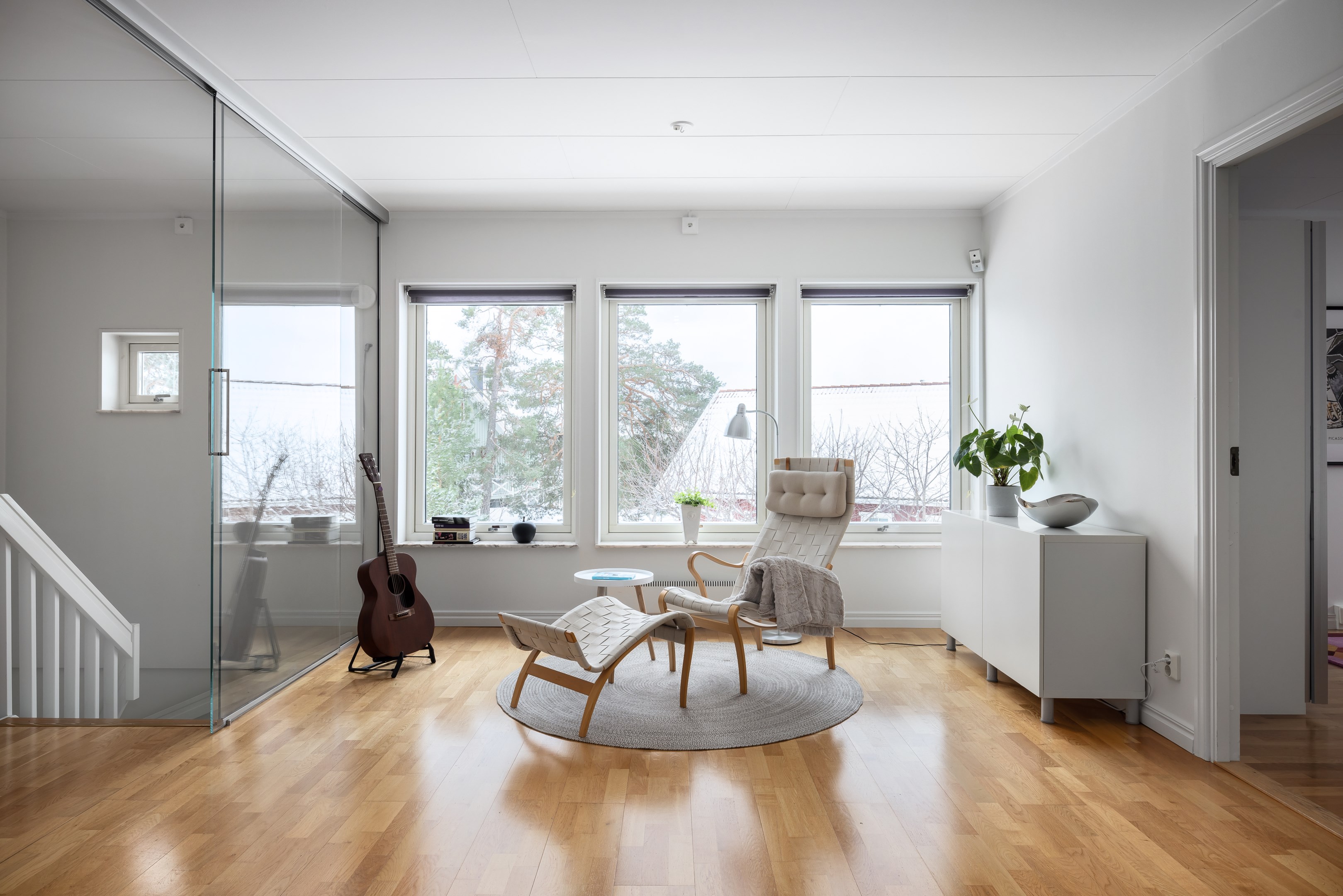 Bostadsbild från Ryttarvägen 22, Såld i Lännersta, Nacka