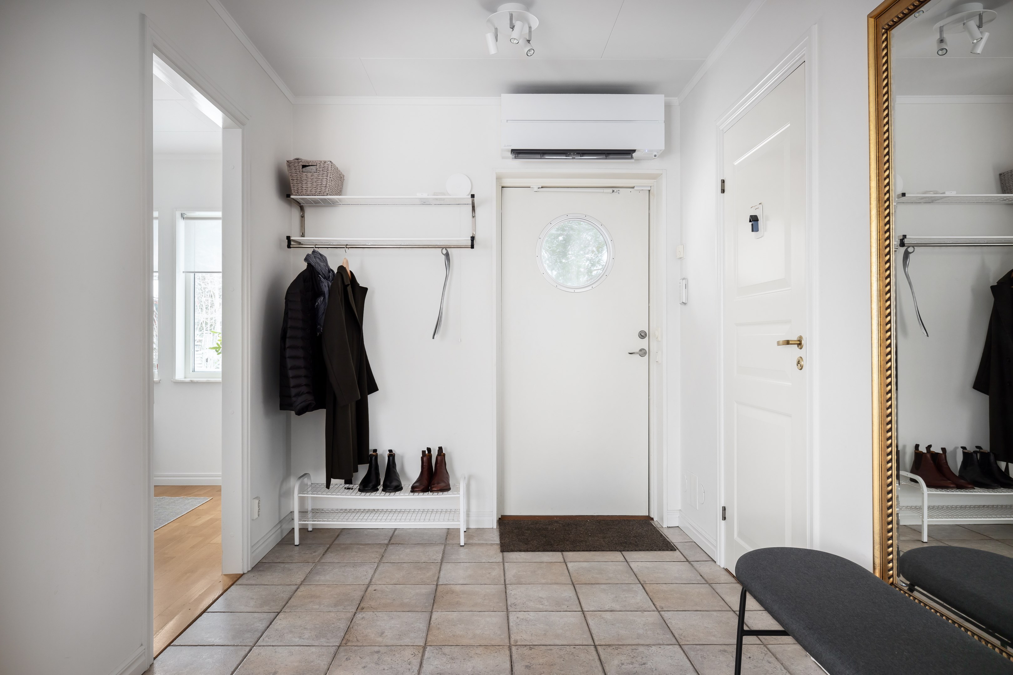 Bostadsbild från Ryttarvägen 22, Såld i Lännersta, Nacka