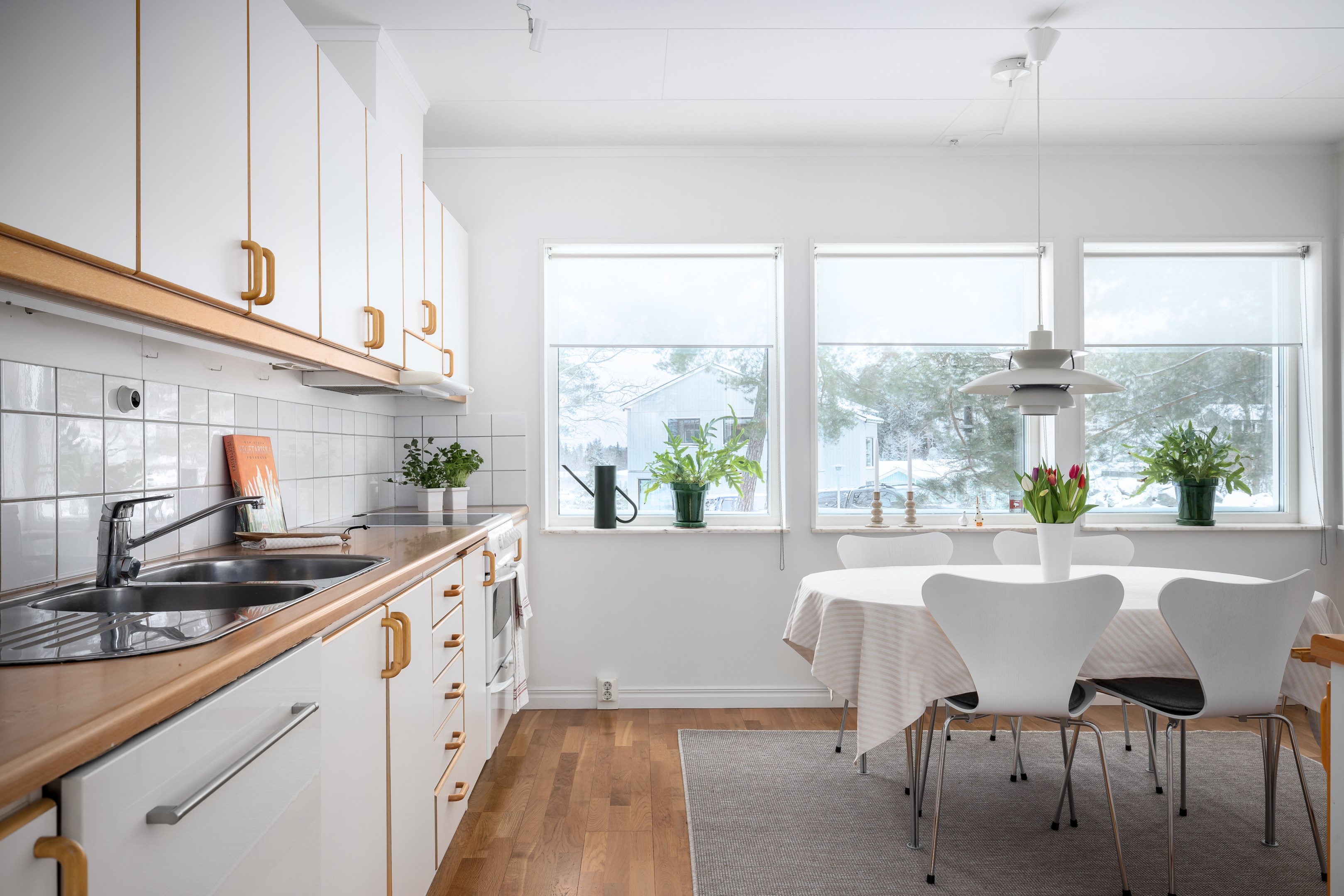 Bostadsbild från Ryttarvägen 22, Såld i Lännersta, Nacka