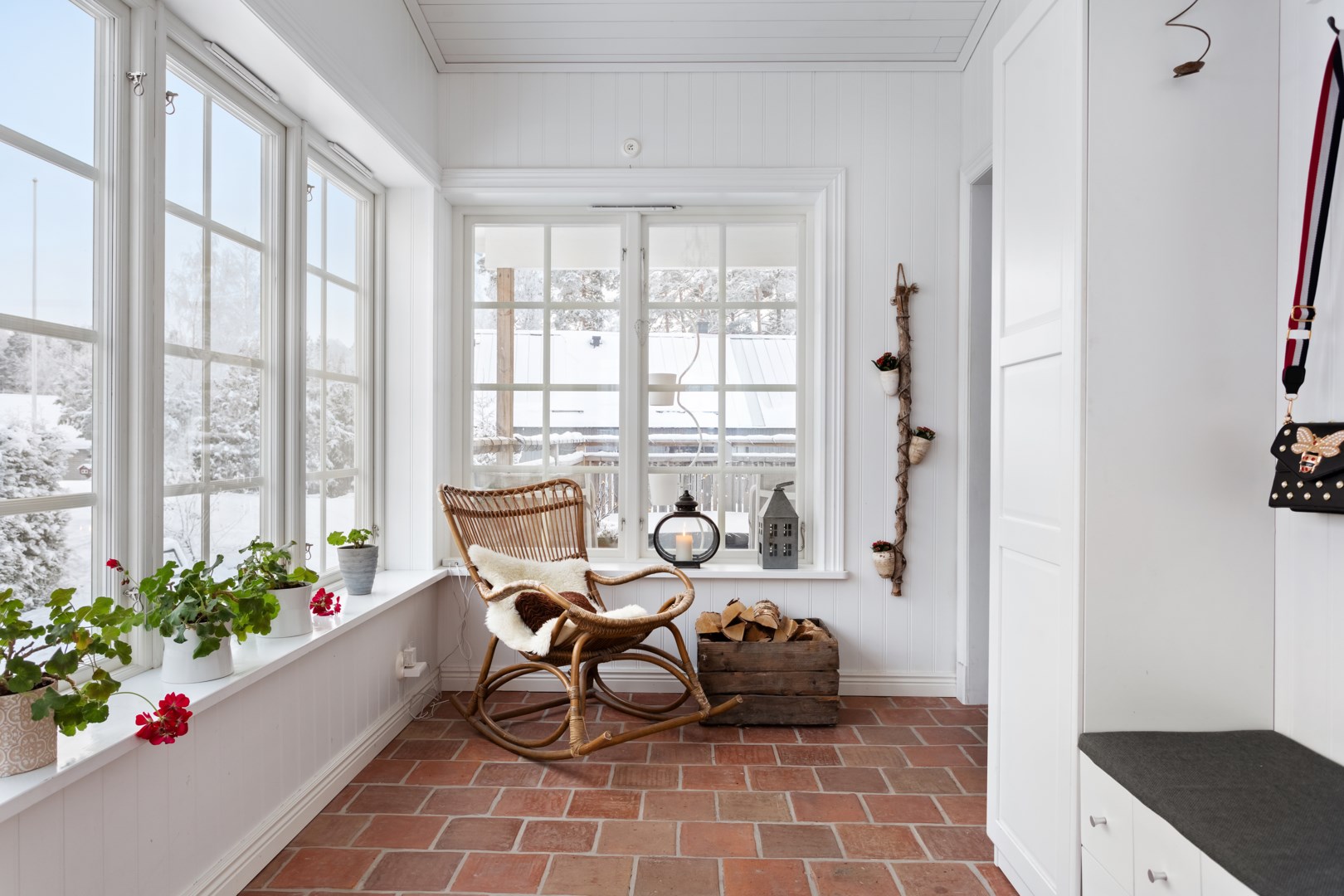 Bostadsbild från Björnbergsvägen 20B, Såld i Kummelnäs - Björnberget, Nacka