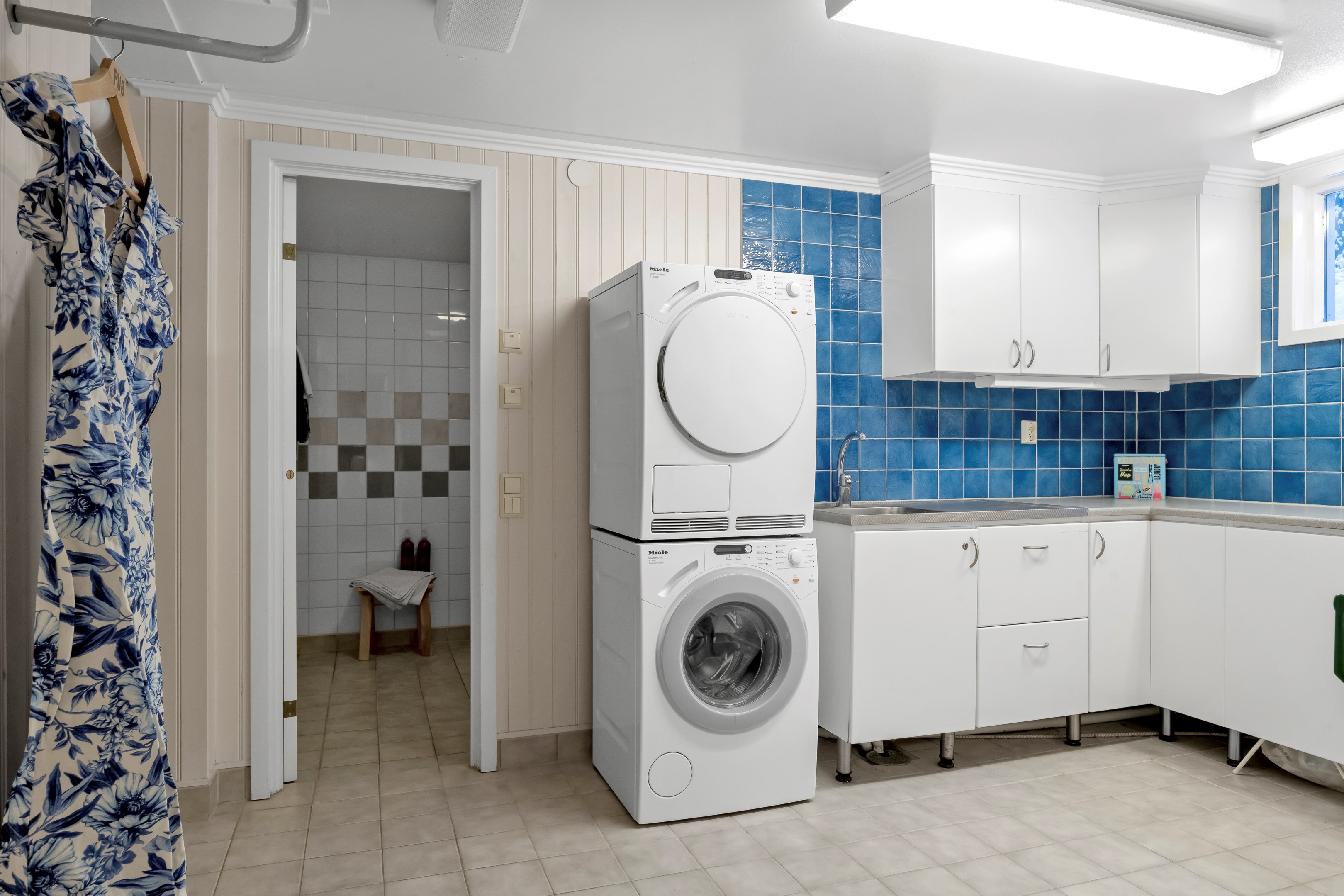 Bostadsbild från Sandavägen 15, Såld i Sunnersta, Uppsala