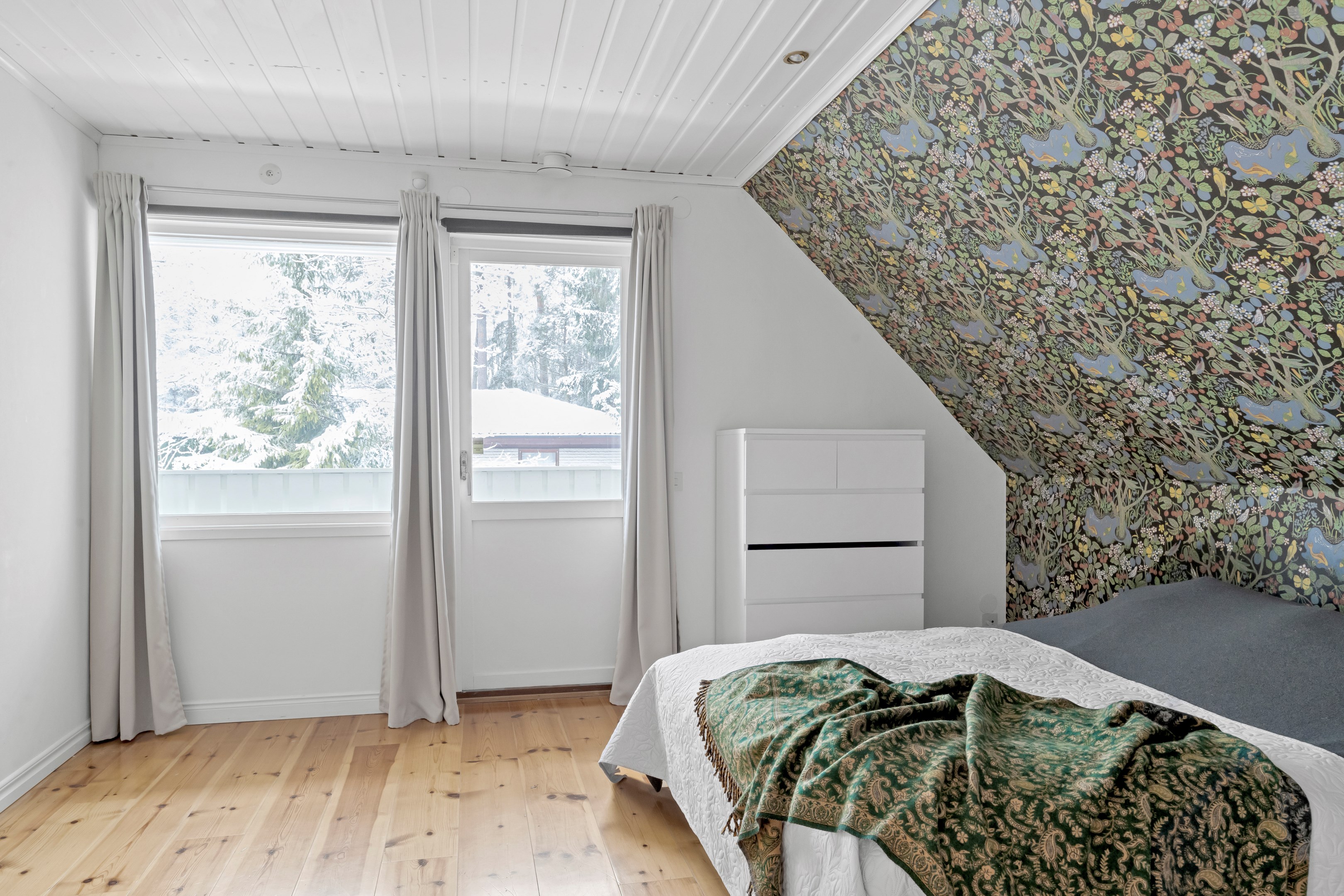 Bostadsbild från Sandavägen 15, Såld i Sunnersta, Uppsala