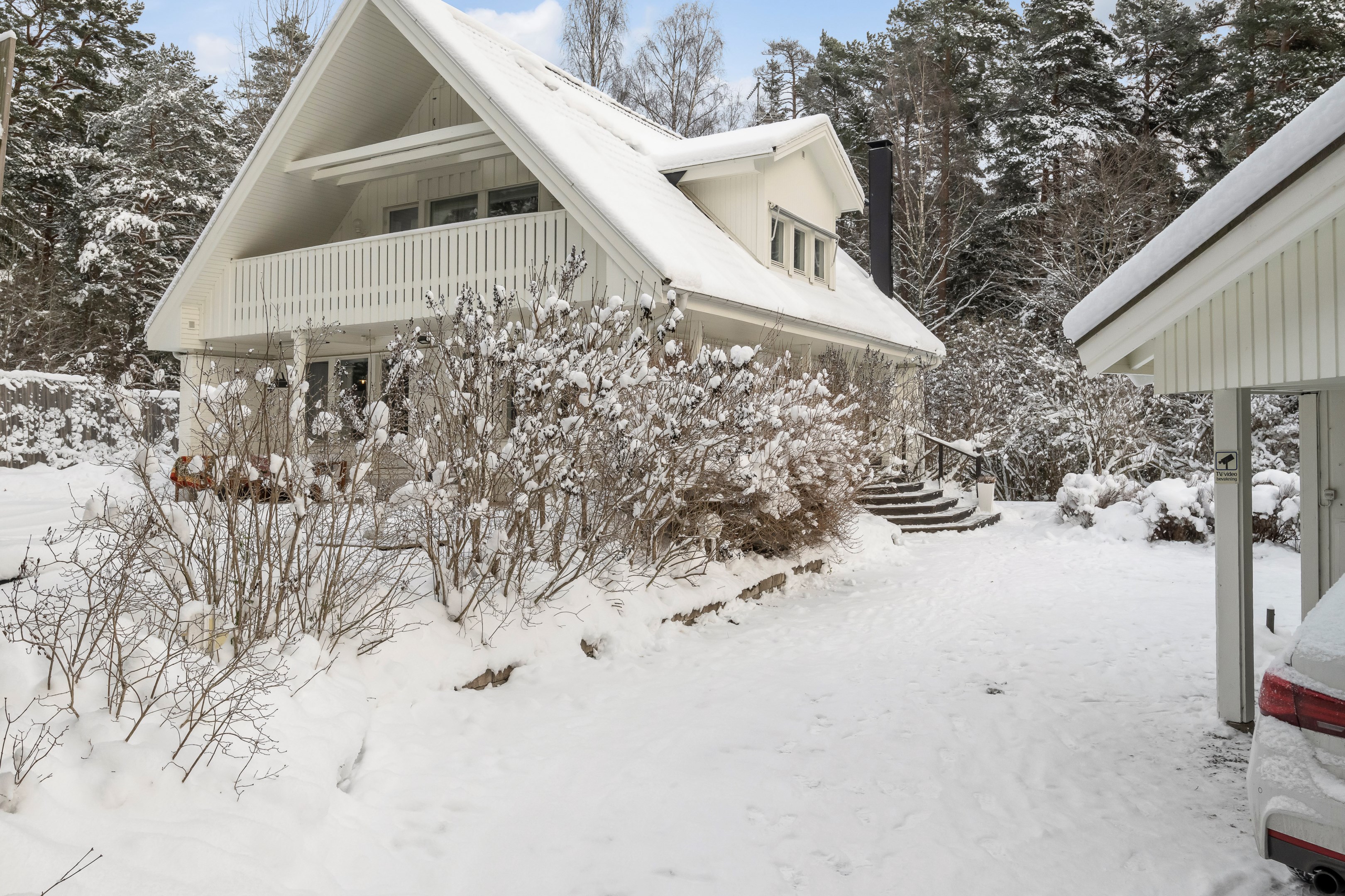Bostadsbild från Sandavägen 15, Såld i Sunnersta, Uppsala