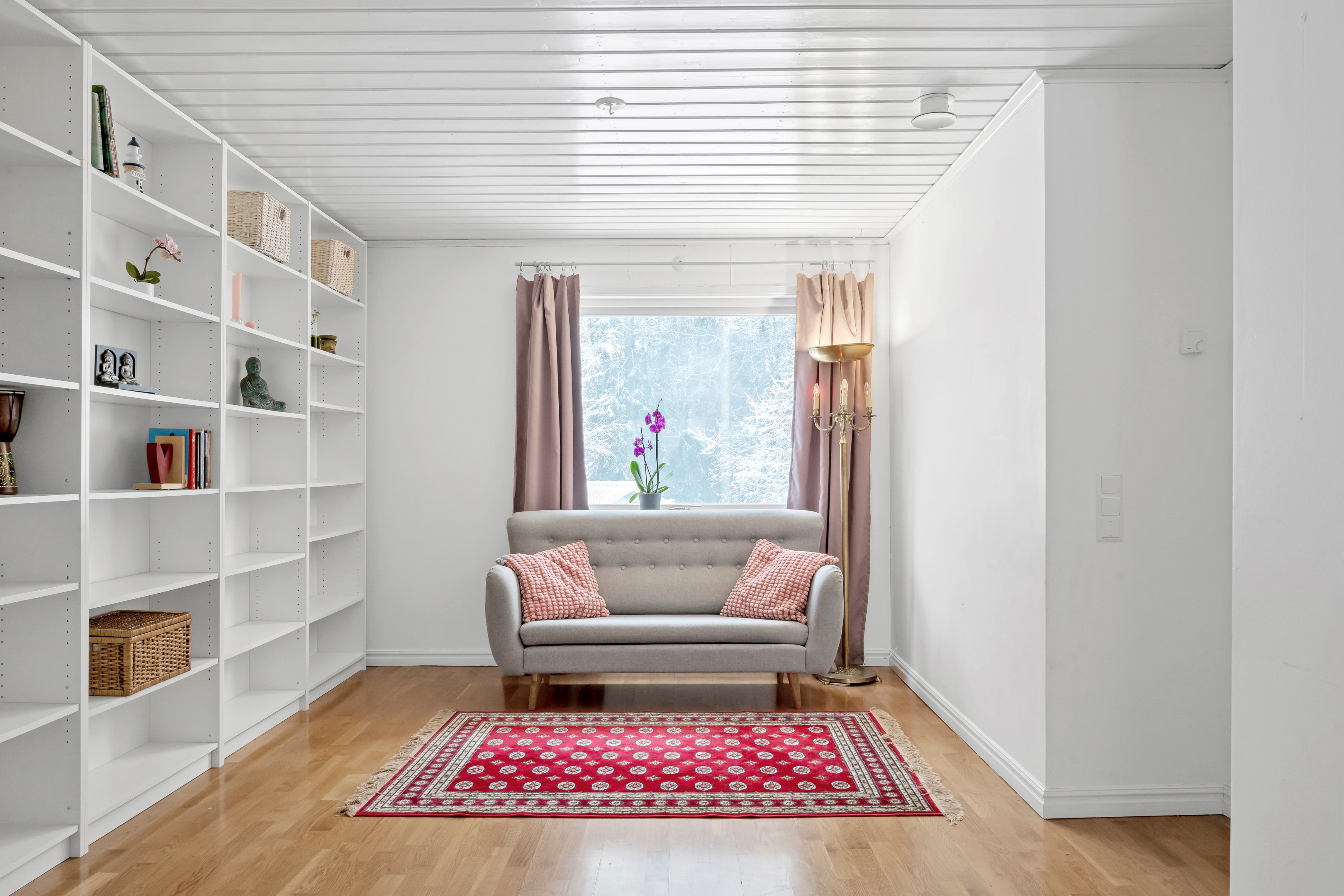 Bostadsbild från Sandavägen 15, Såld i Sunnersta, Uppsala