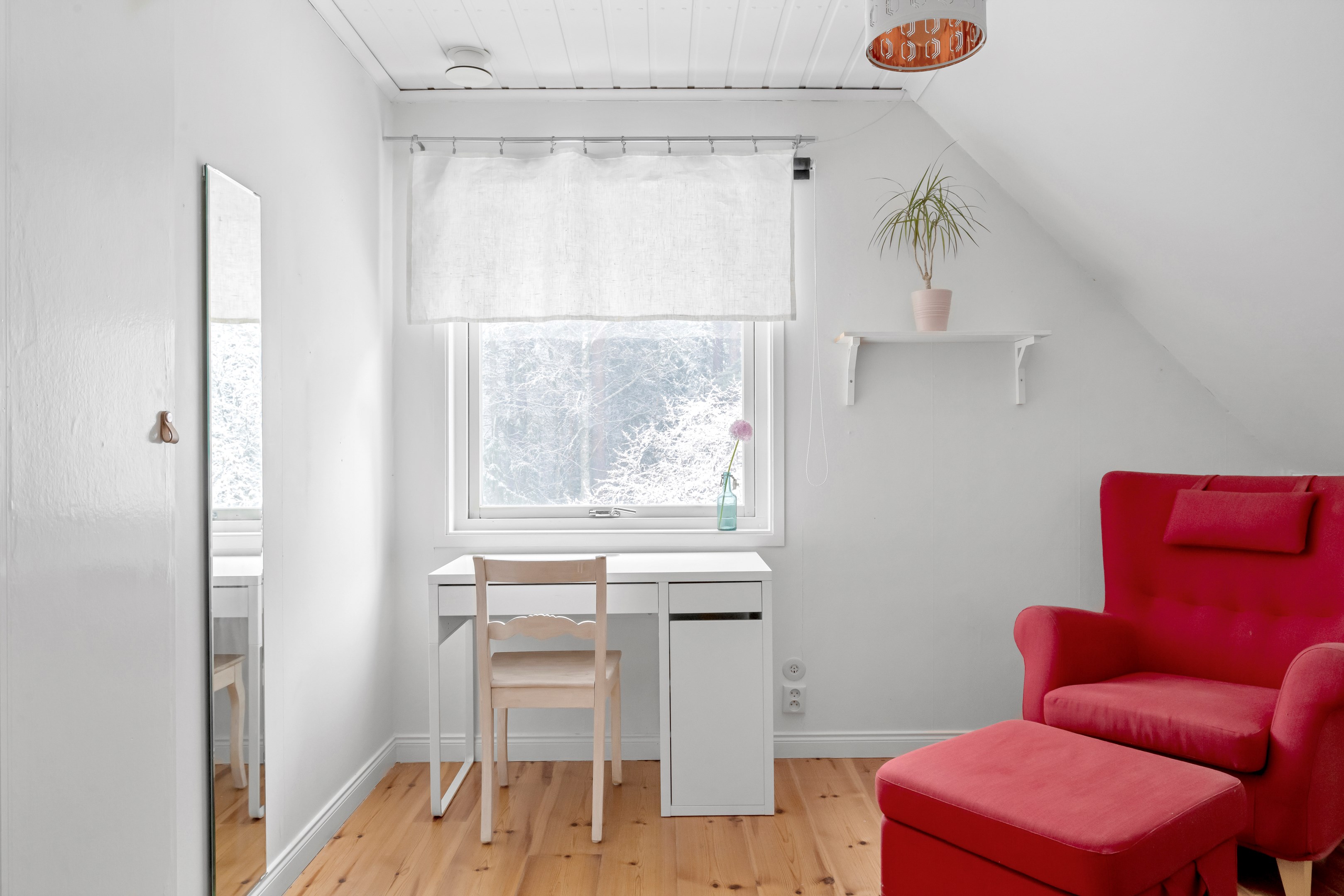 Bostadsbild från Sandavägen 15, Såld i Sunnersta, Uppsala