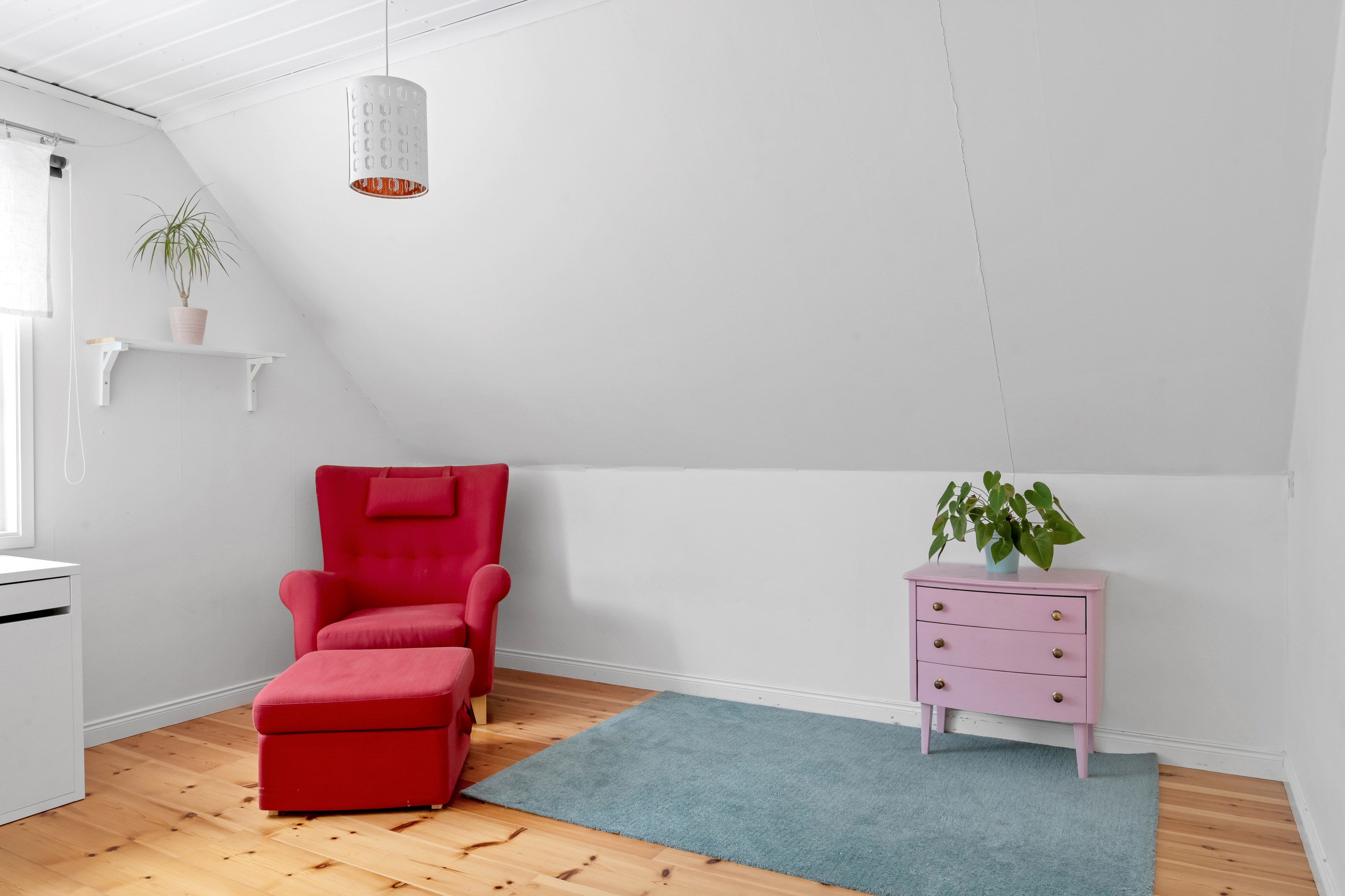 Bostadsbild från Sandavägen 15, Såld i Sunnersta, Uppsala