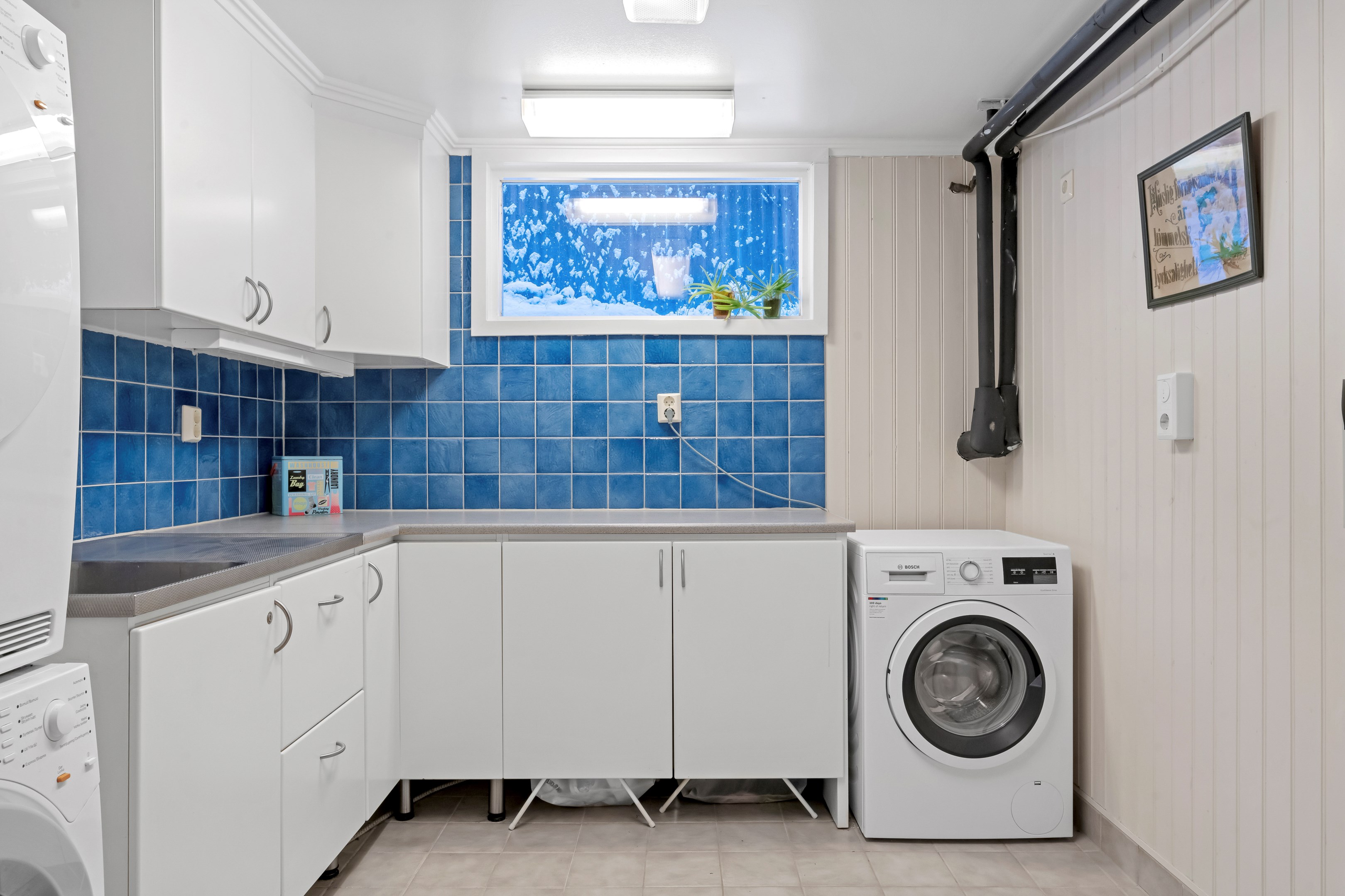 Bostadsbild från Sandavägen 15, Såld i Sunnersta, Uppsala