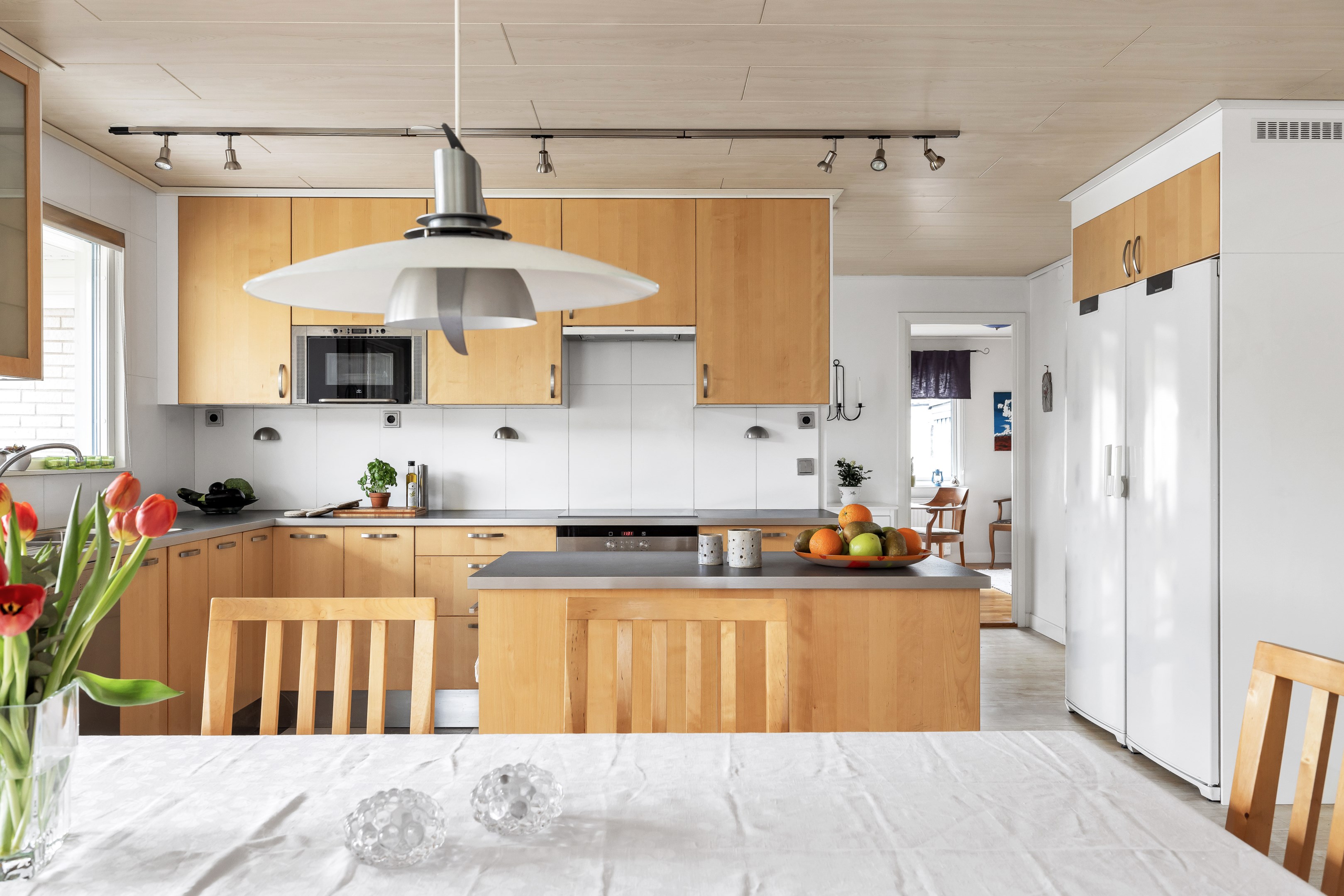 Bostadsbild från Blomstervägen 7, Såld i Sunnersta, Uppsala