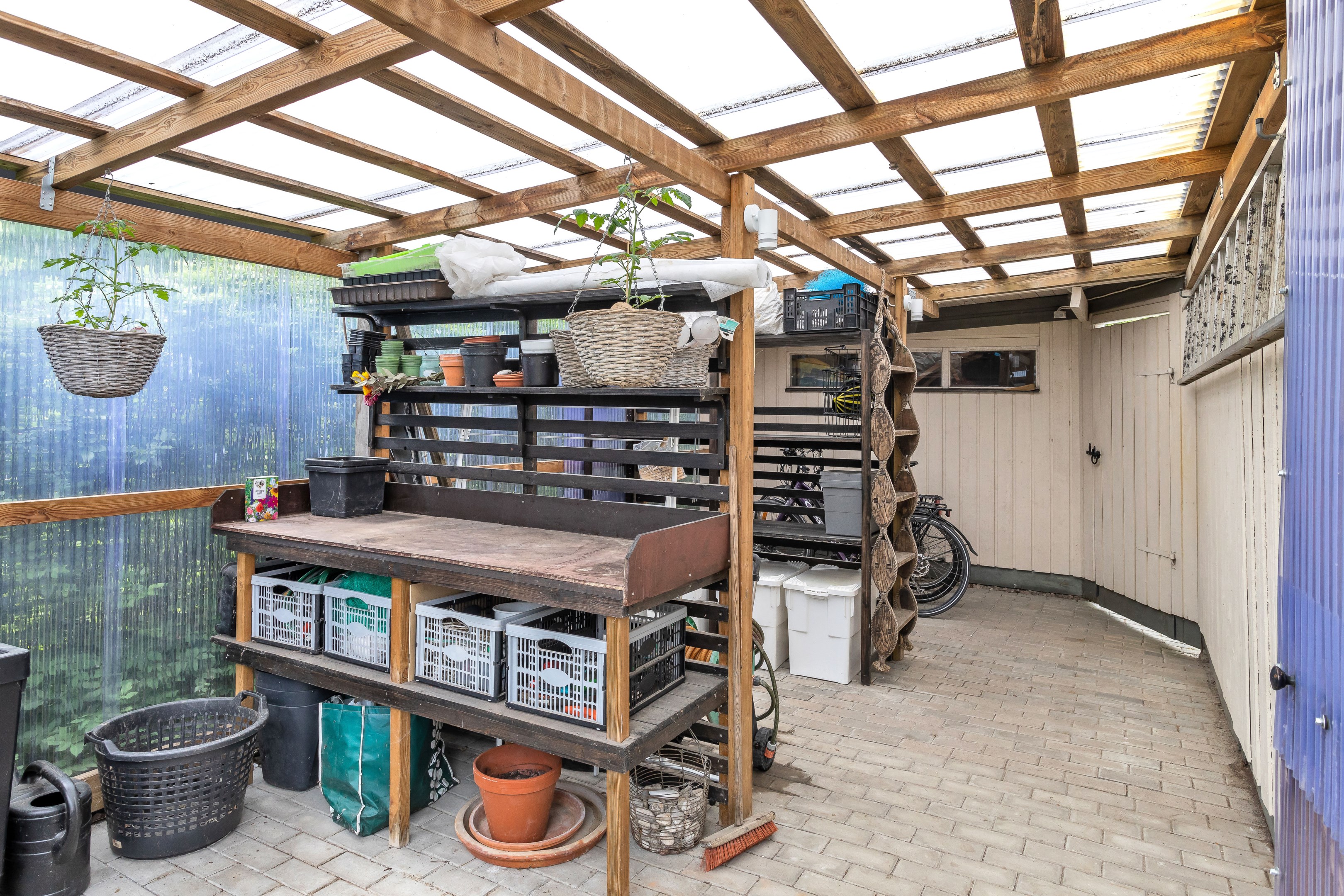 Bostadsbild från Blomstervägen 7, Såld i Sunnersta, Uppsala