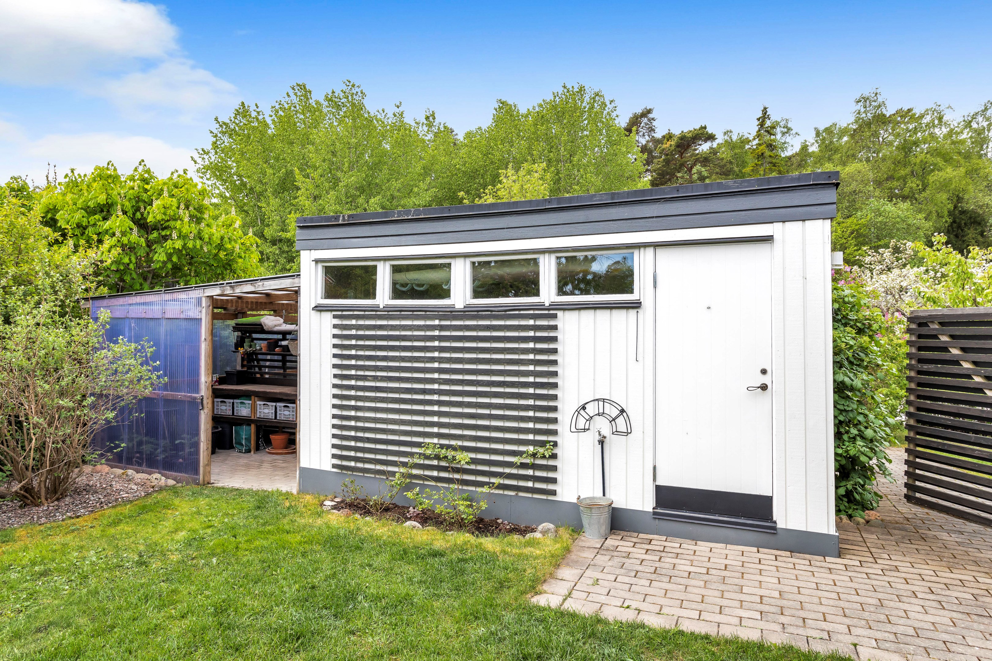 Bostadsbild från Blomstervägen 7, Såld i Sunnersta, Uppsala