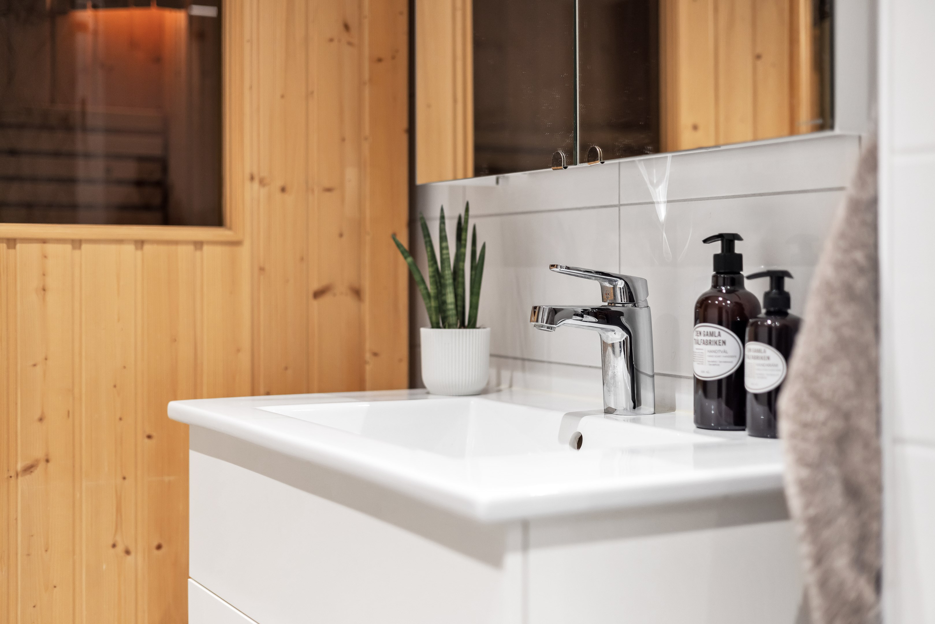 Bostadsbild från Blomstervägen 7, Såld i Sunnersta, Uppsala