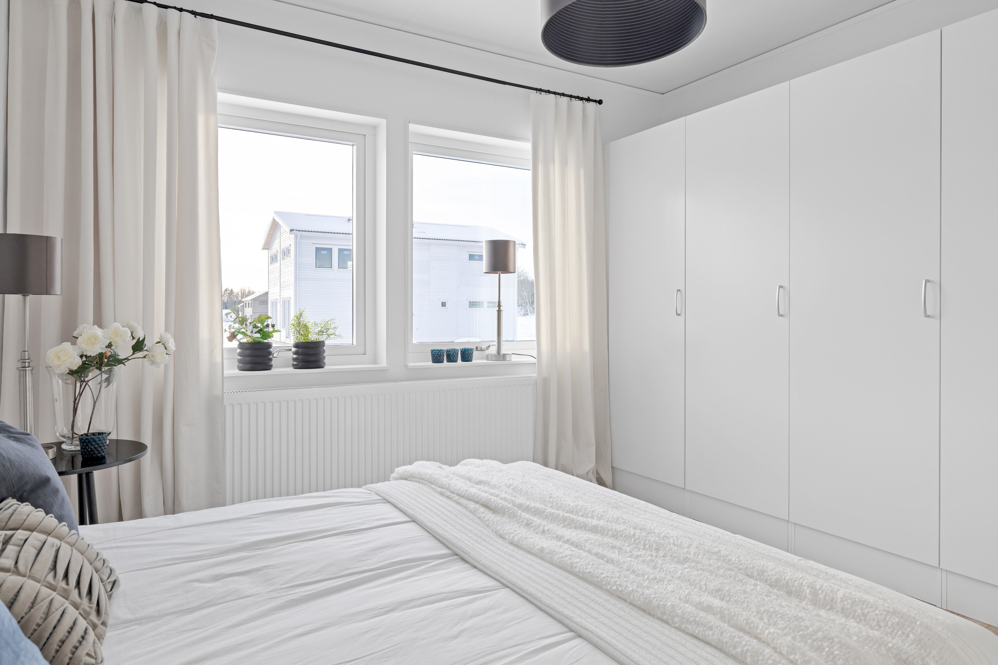 Bostadsbild från Dymlingsvägen 18, Såld i Gunsta, Uppsala